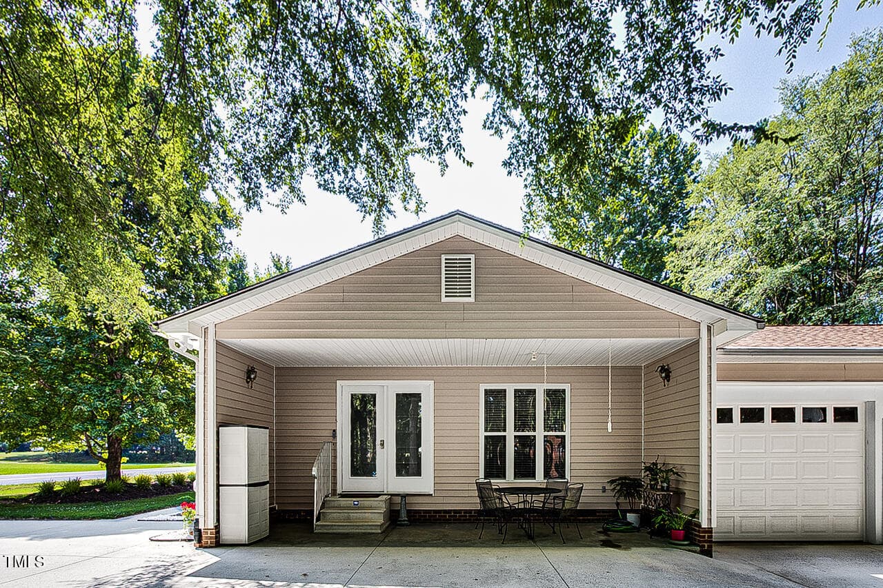 Side - 835 Pearleman Teague Road, Siler City, NC 27344, Siler City