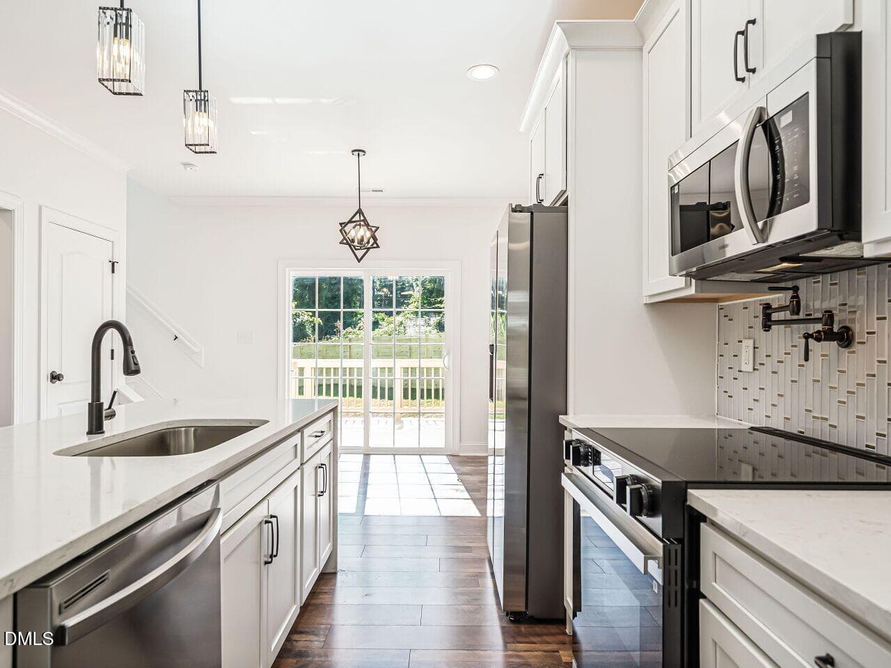 015-1280x960-kitchen - 391 S Stephens Street, Southern Pines, NC 28387