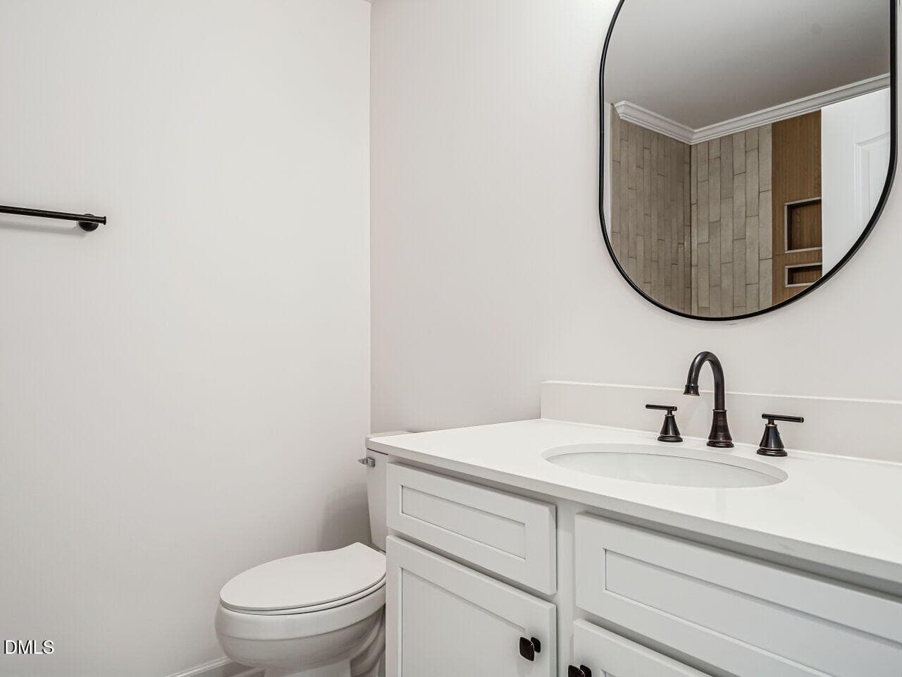 027-1280x960-bathroom - 391 S Stephens Street, Southern Pines, NC 28387