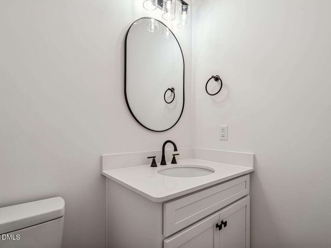 016-1280x960-half-bath - 391 S Stephens Street, Southern Pines, NC 28387