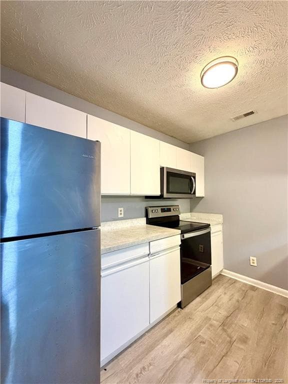 Photo 5 - 672 Bartons Landing Place 1, Fayetteville, NC 28314, Fayetteville