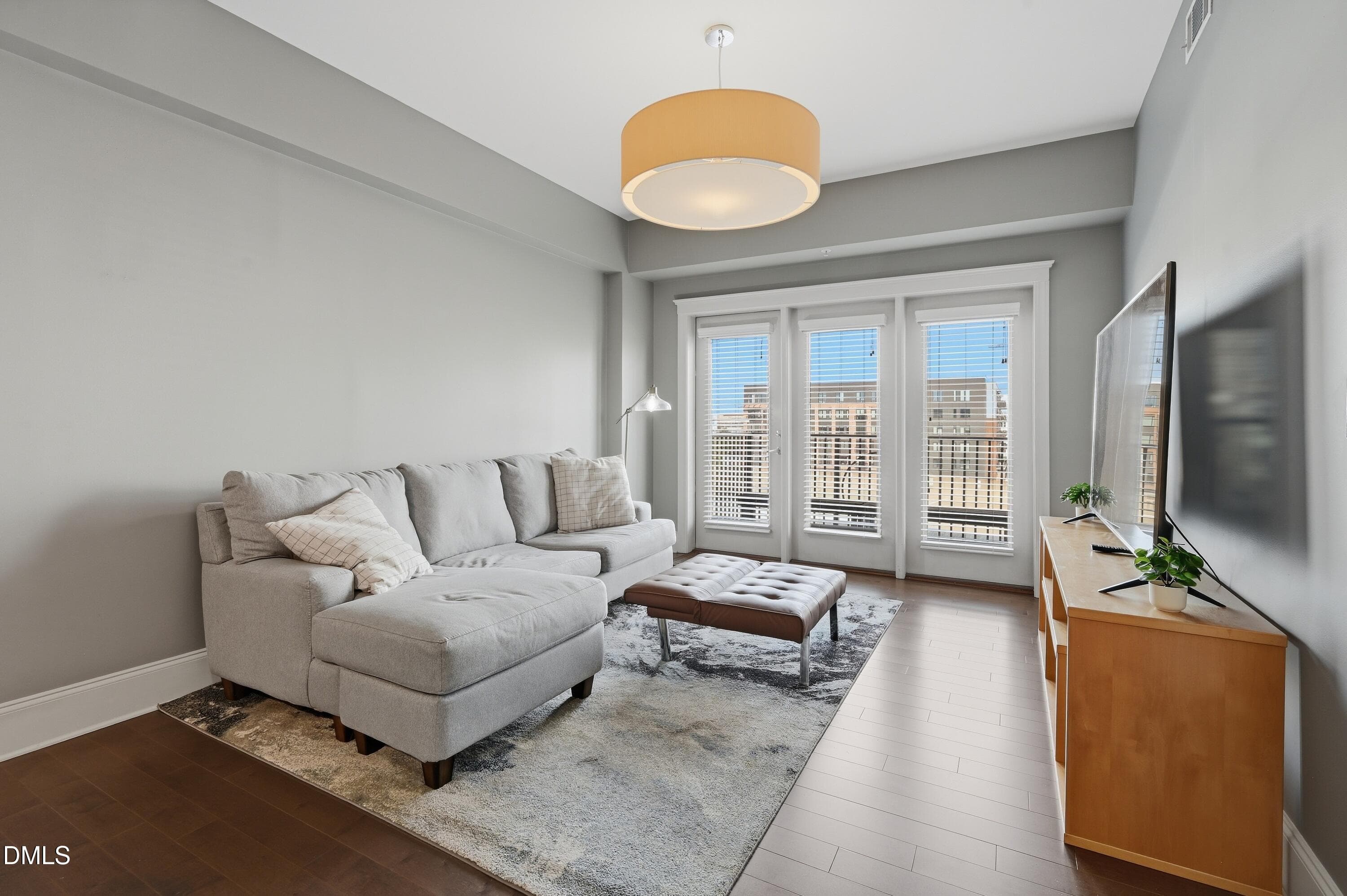 032 - 222 Glenwood Avenue 612, Raleigh, NC 27603