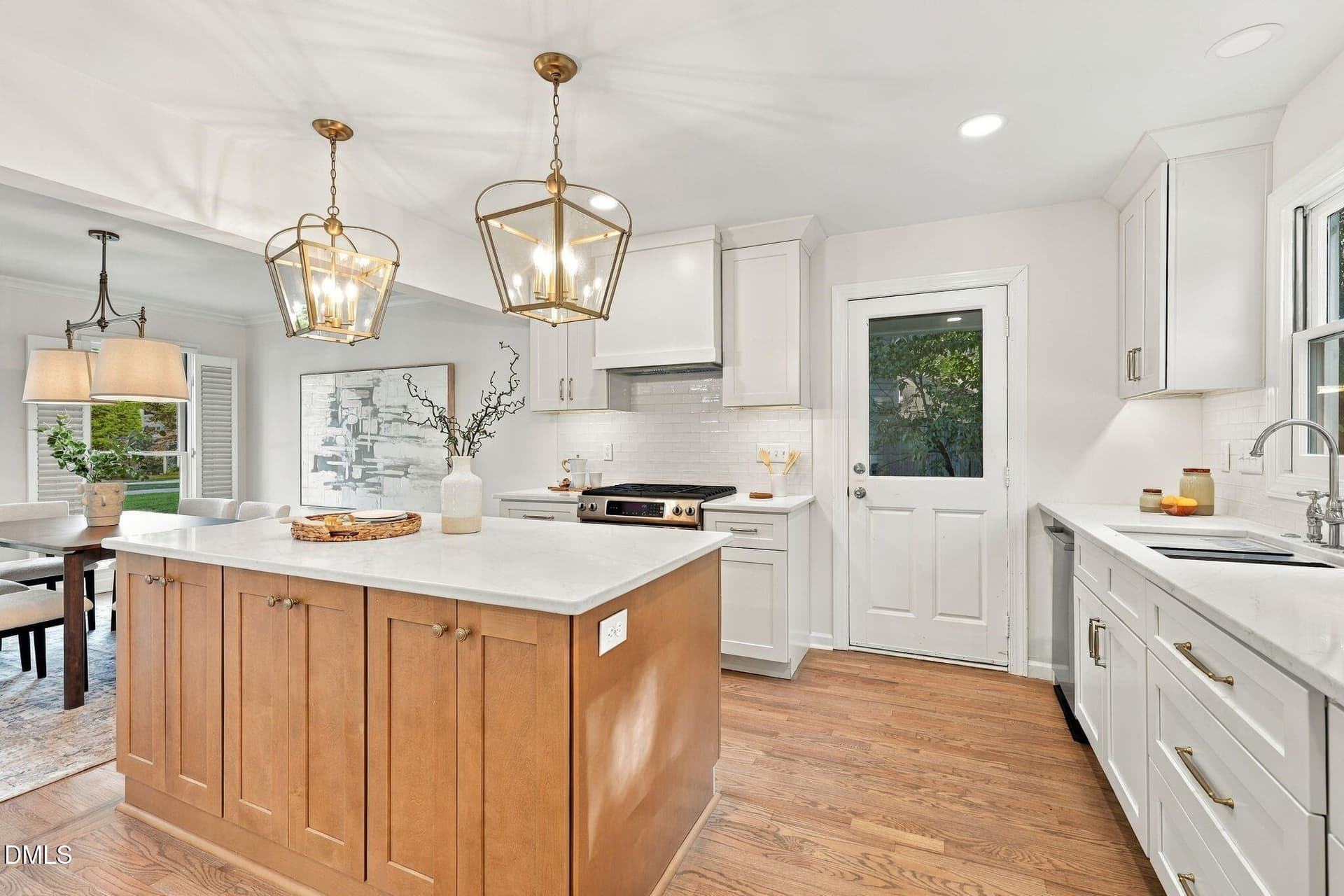 36-web-or-mls-IMG_7905 - 800 Temple Street, Raleigh, NC 27609
