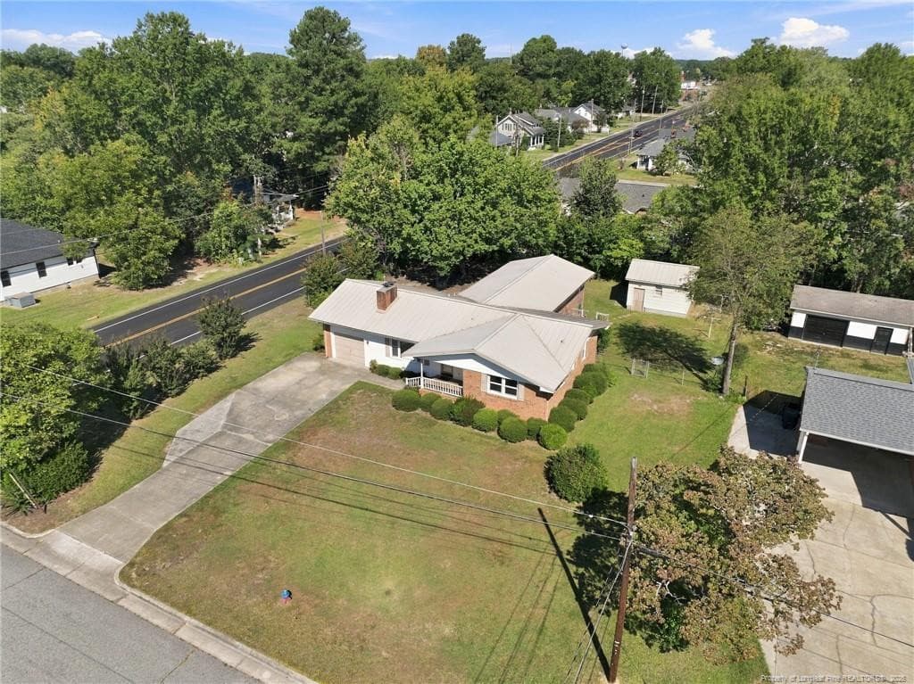 Photo 5 - 100 E C Street, Erwin, NC 28339, Erwin