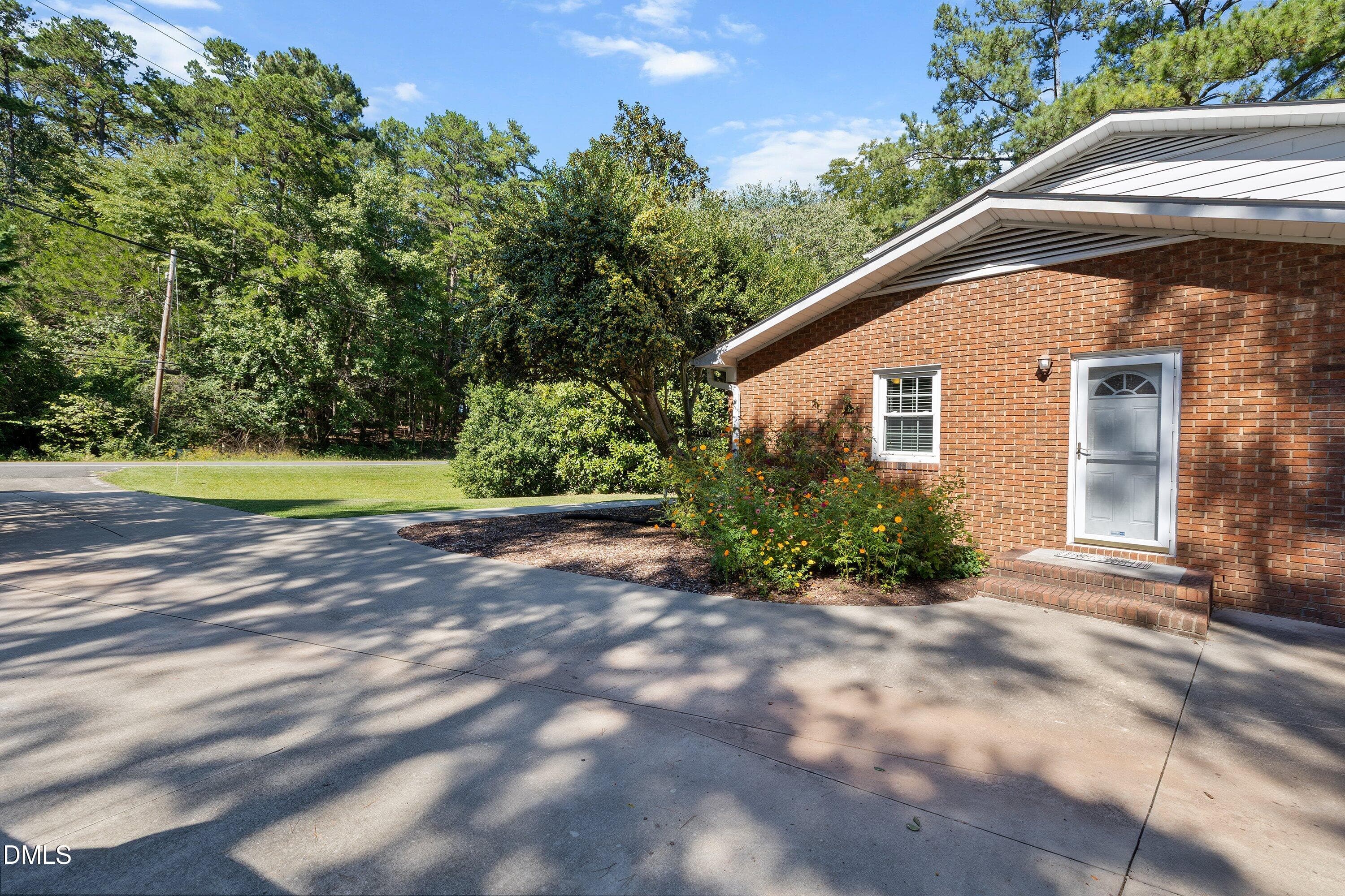 35-4303 Pope_1288 - 4303 Pope Road, Durham, NC 27707