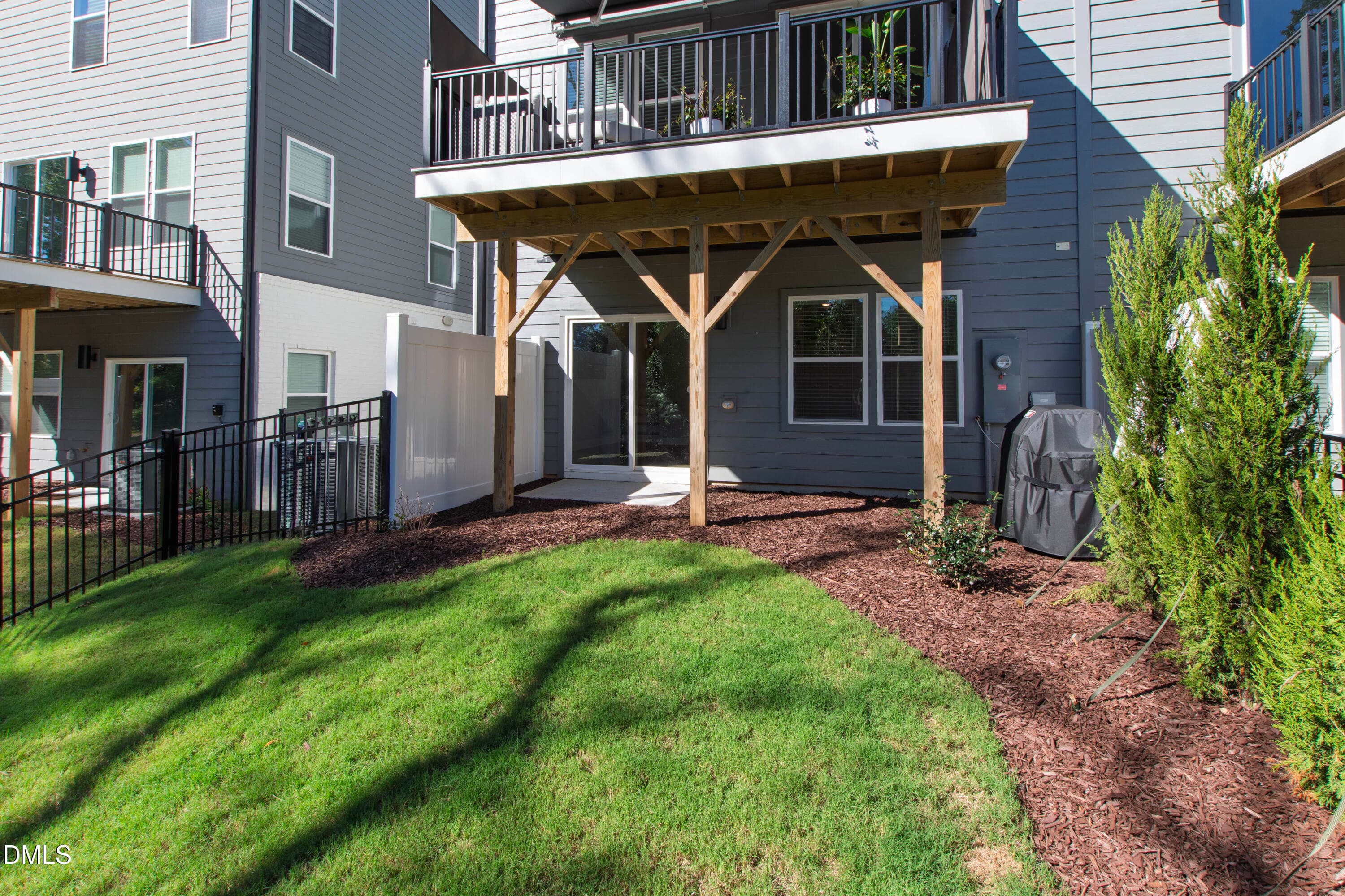 Pleasant (8) - 10616 Pleasant Branch Drive, Raleigh, NC 27614