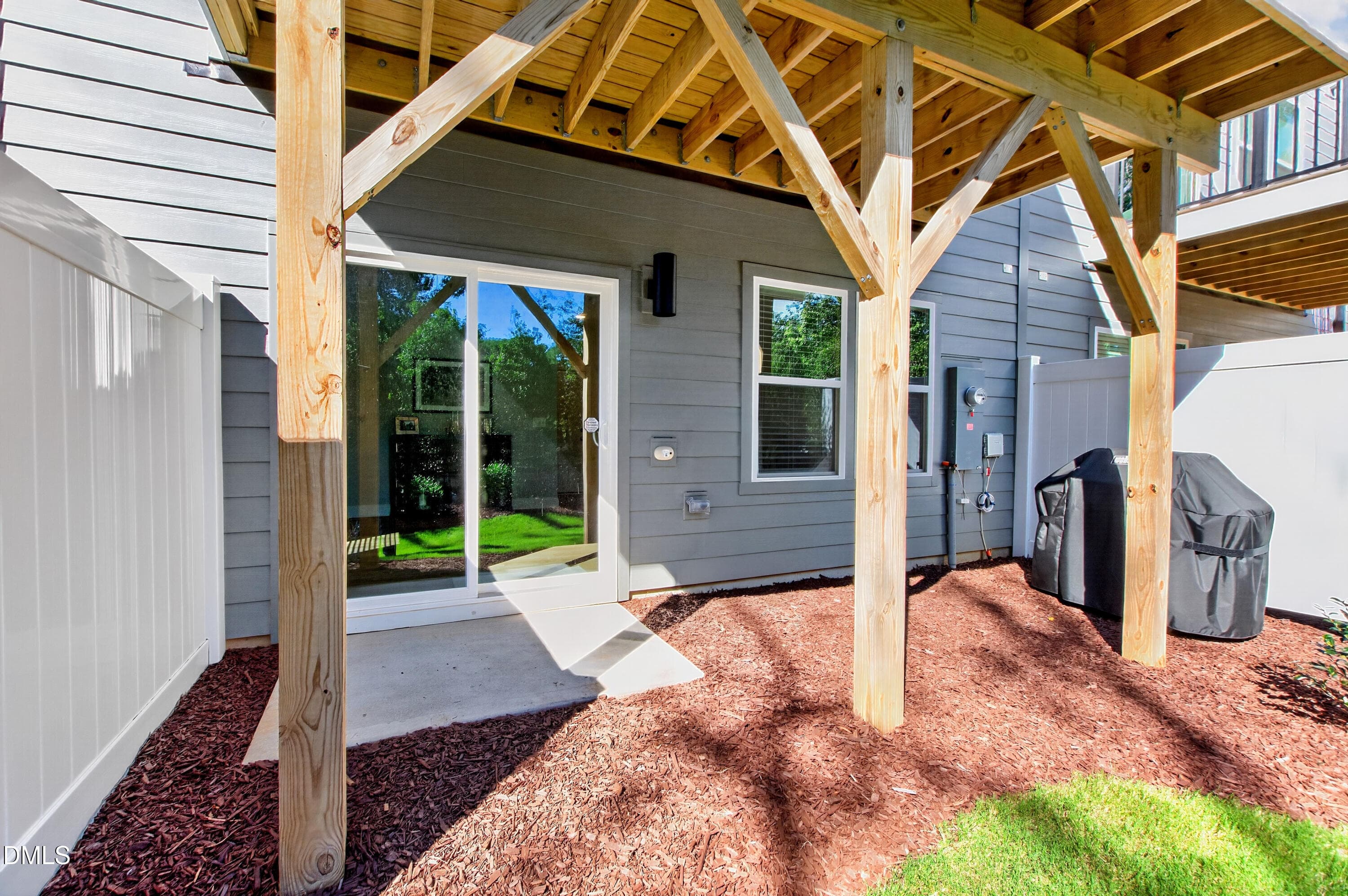 Pleasant (10) - 10616 Pleasant Branch Drive, Raleigh, NC 27614