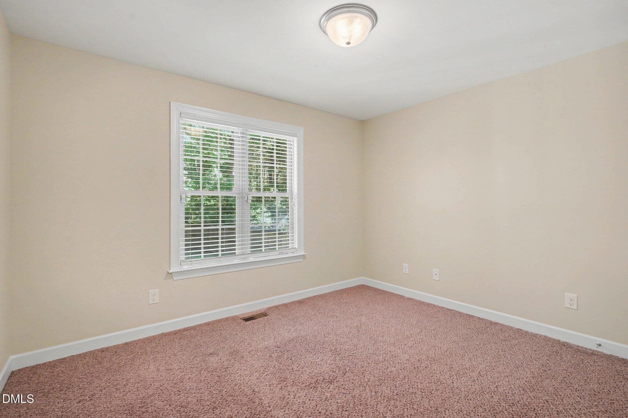 026_file_3423 - 121 Hunterwood Place, Benson, NC 27504, Benson