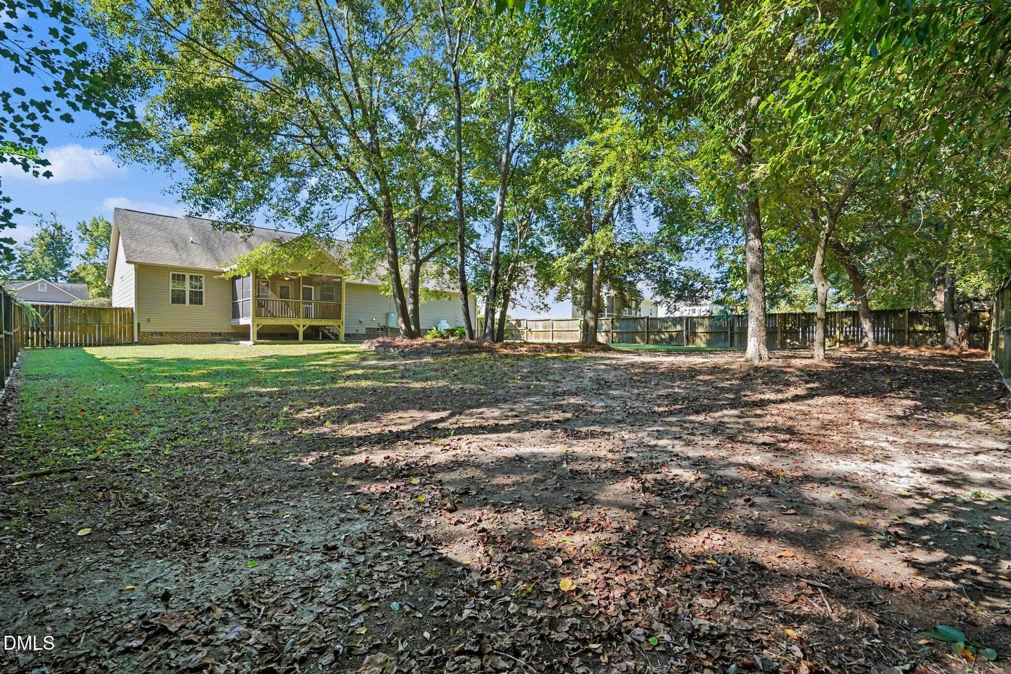 035_file_9418 - 121 Hunterwood Place, Benson, NC 27504, Benson