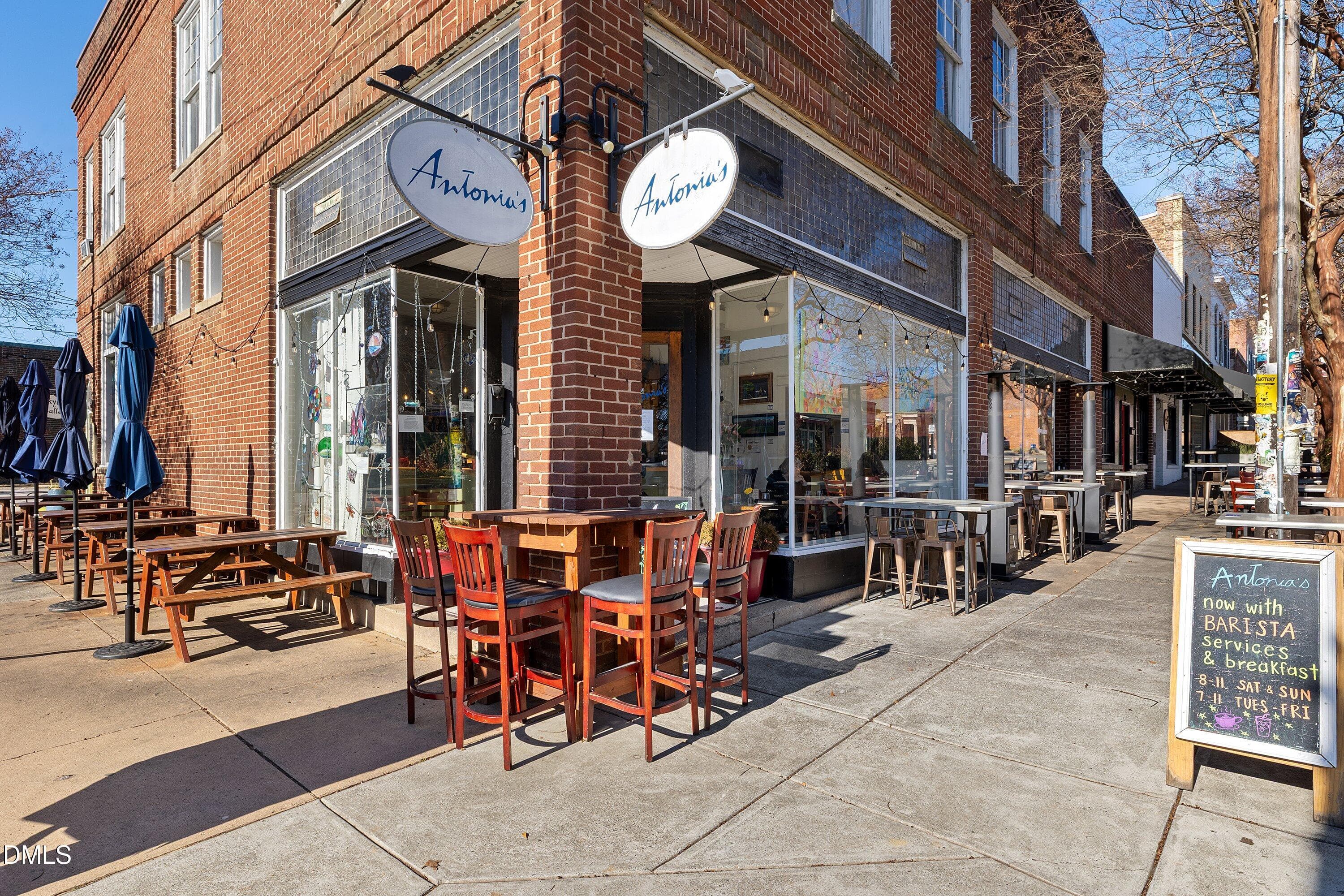 Downtown Dining - 1275 Magpie Lane, Hillsborough, NC 27278, Hillsborough