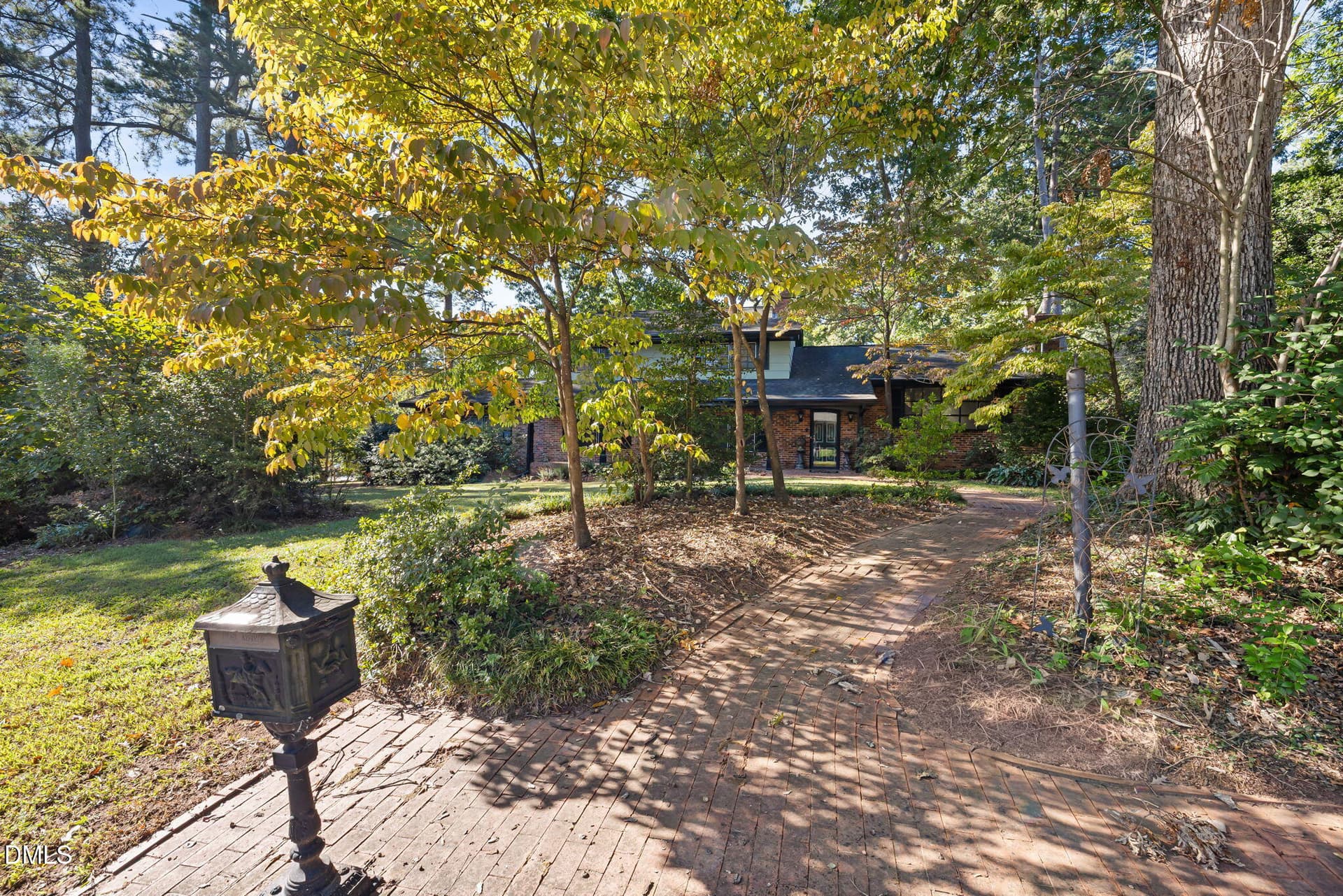 8-web-or-mls-DX3A1687 - 3301 Caldwell Drive, Raleigh, NC 27607