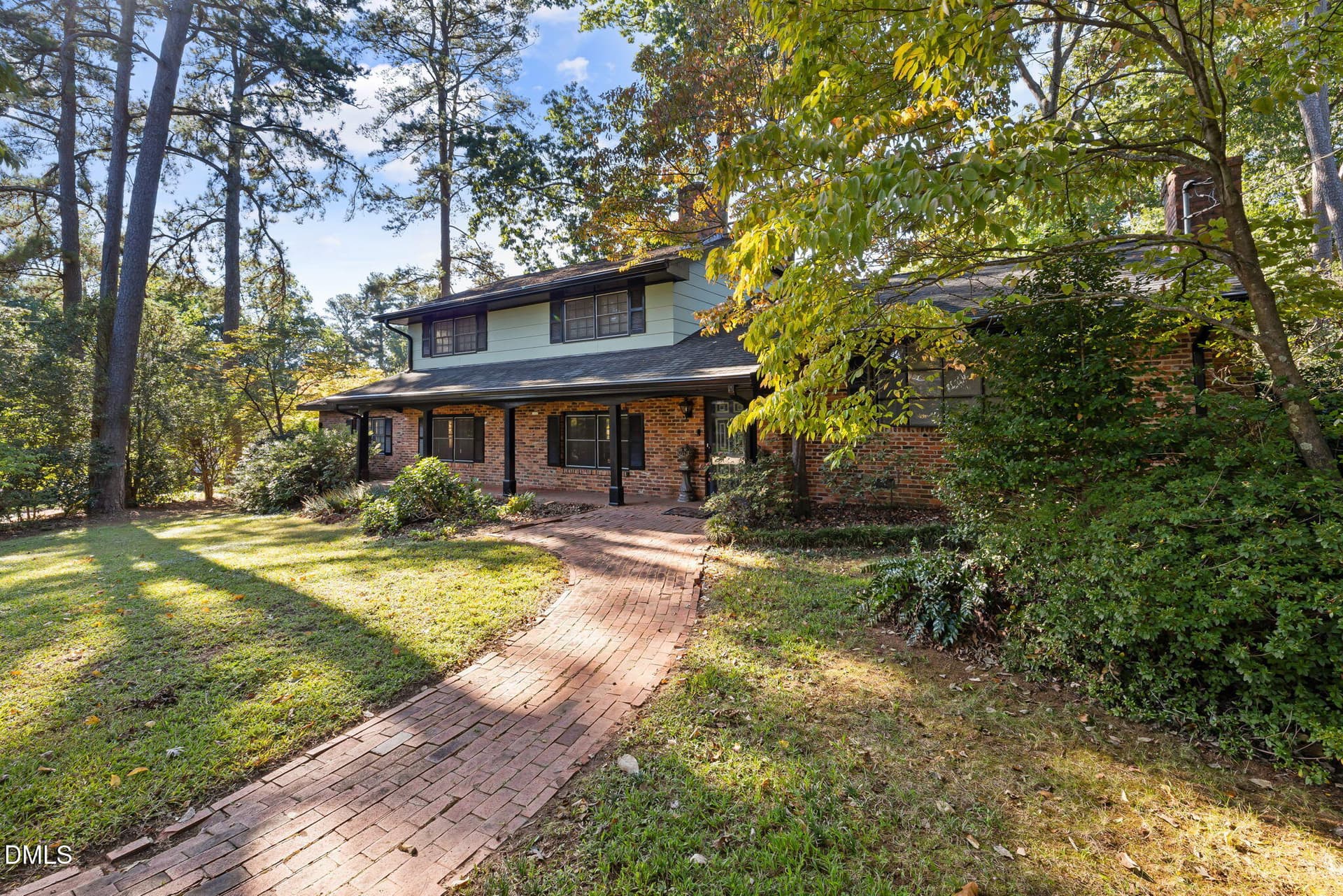10-web-or-mls-DX3A1696 - 3301 Caldwell Drive, Raleigh, NC 27607