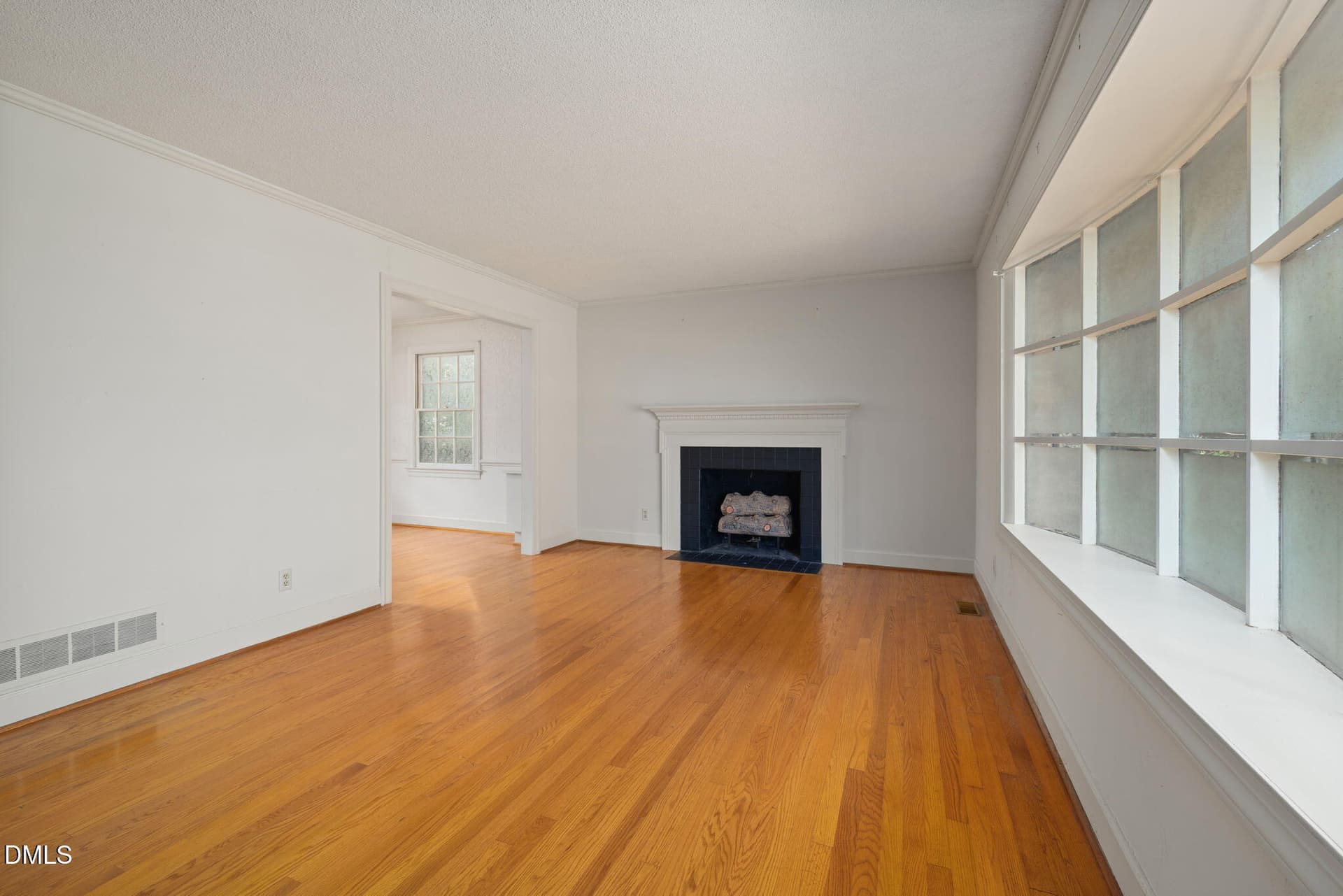 20-web-or-mls-DX3A1518 - 3301 Caldwell Drive, Raleigh, NC 27607