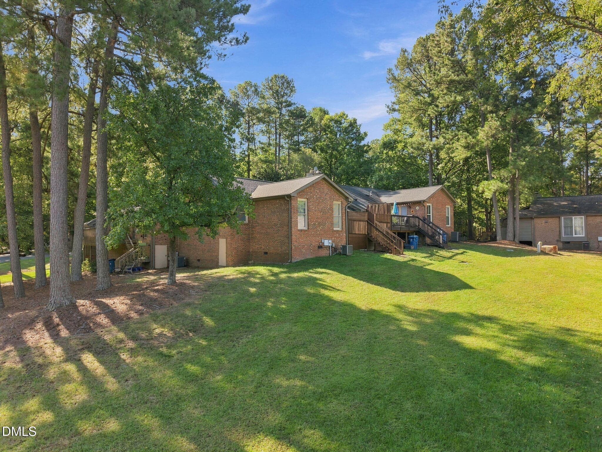 Open Backyard - 200 W Woodcroft Parkway 50c, Durham, NC 27713, Durham