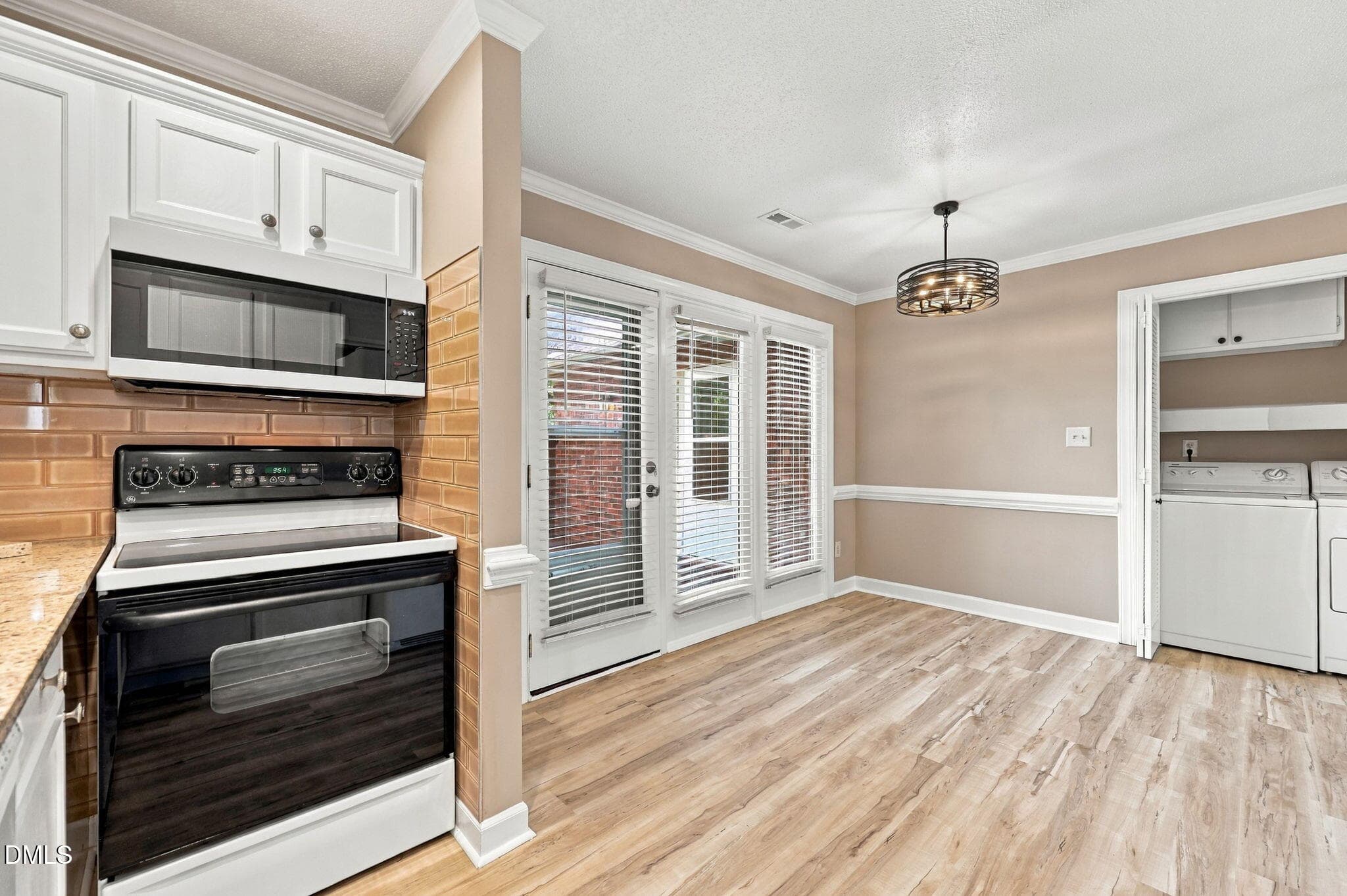 Kitchen - 200 W Woodcroft Parkway 50c, Durham, NC 27713, Durham