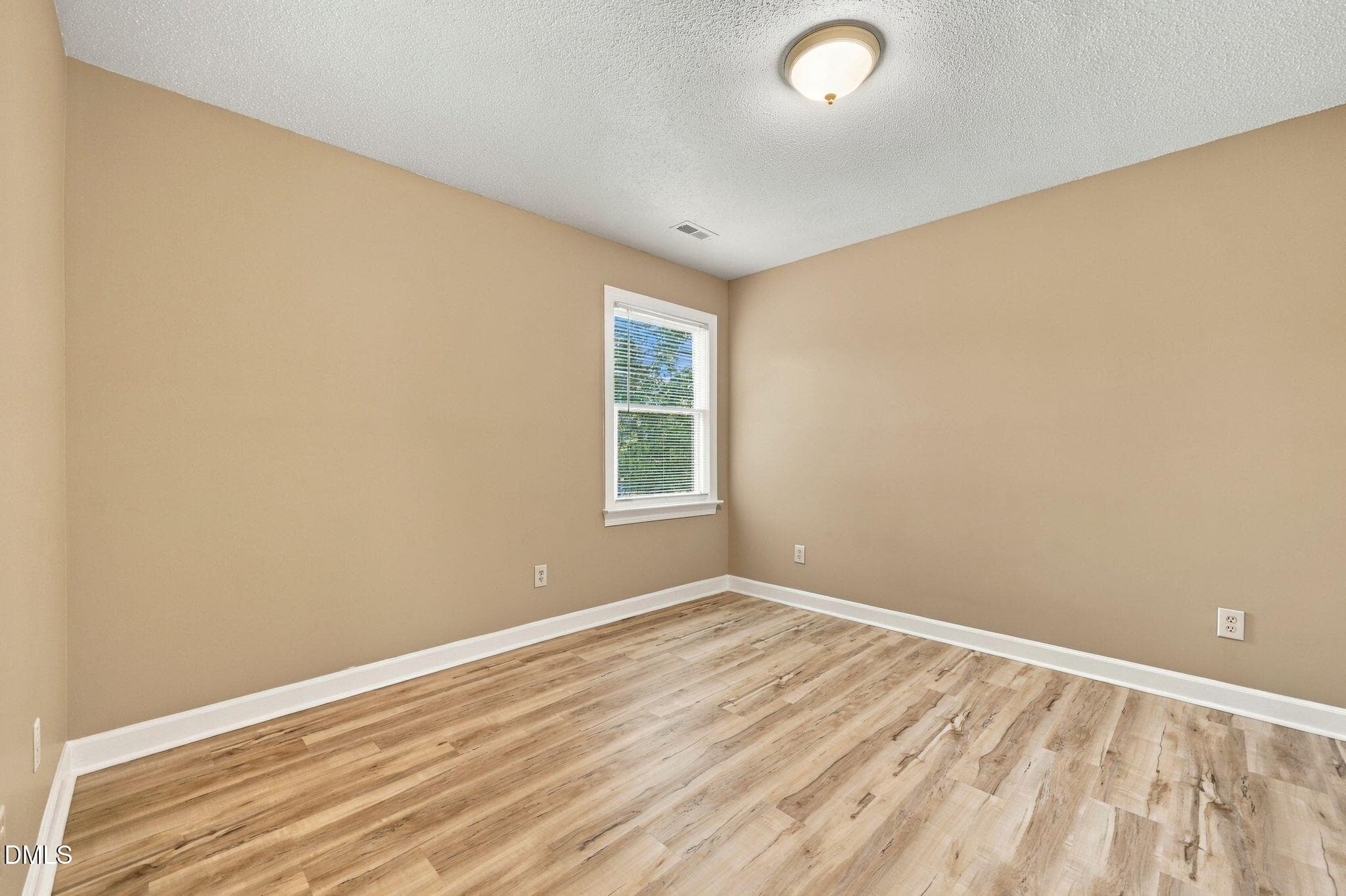Secondary Bedroom (1) - 200 W Woodcroft Parkway 50c, Durham, NC 27713, Durham