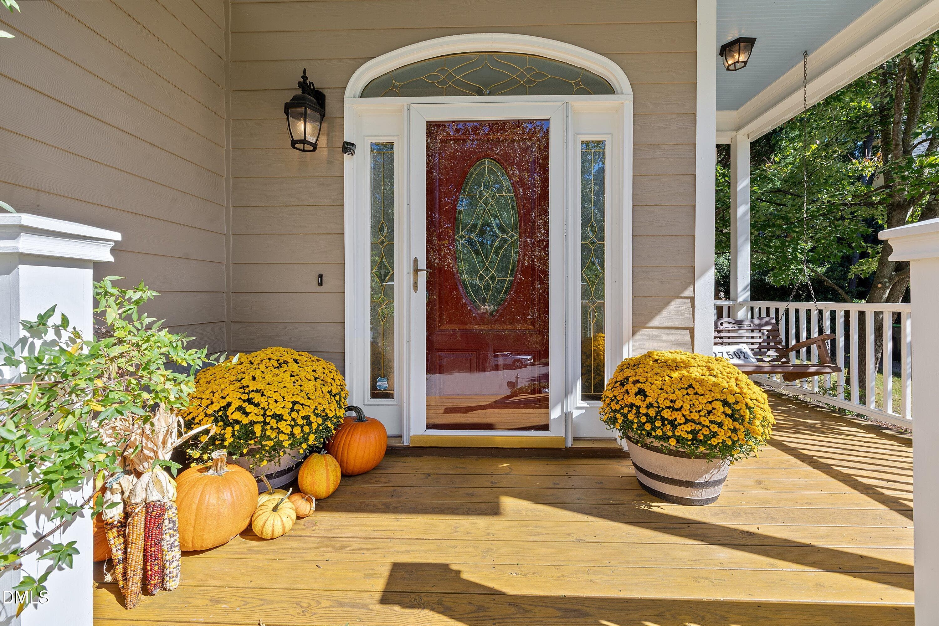 10-109 Menteith Ct exterior only_8730 - 109 Menteith Court, Apex, NC 27502