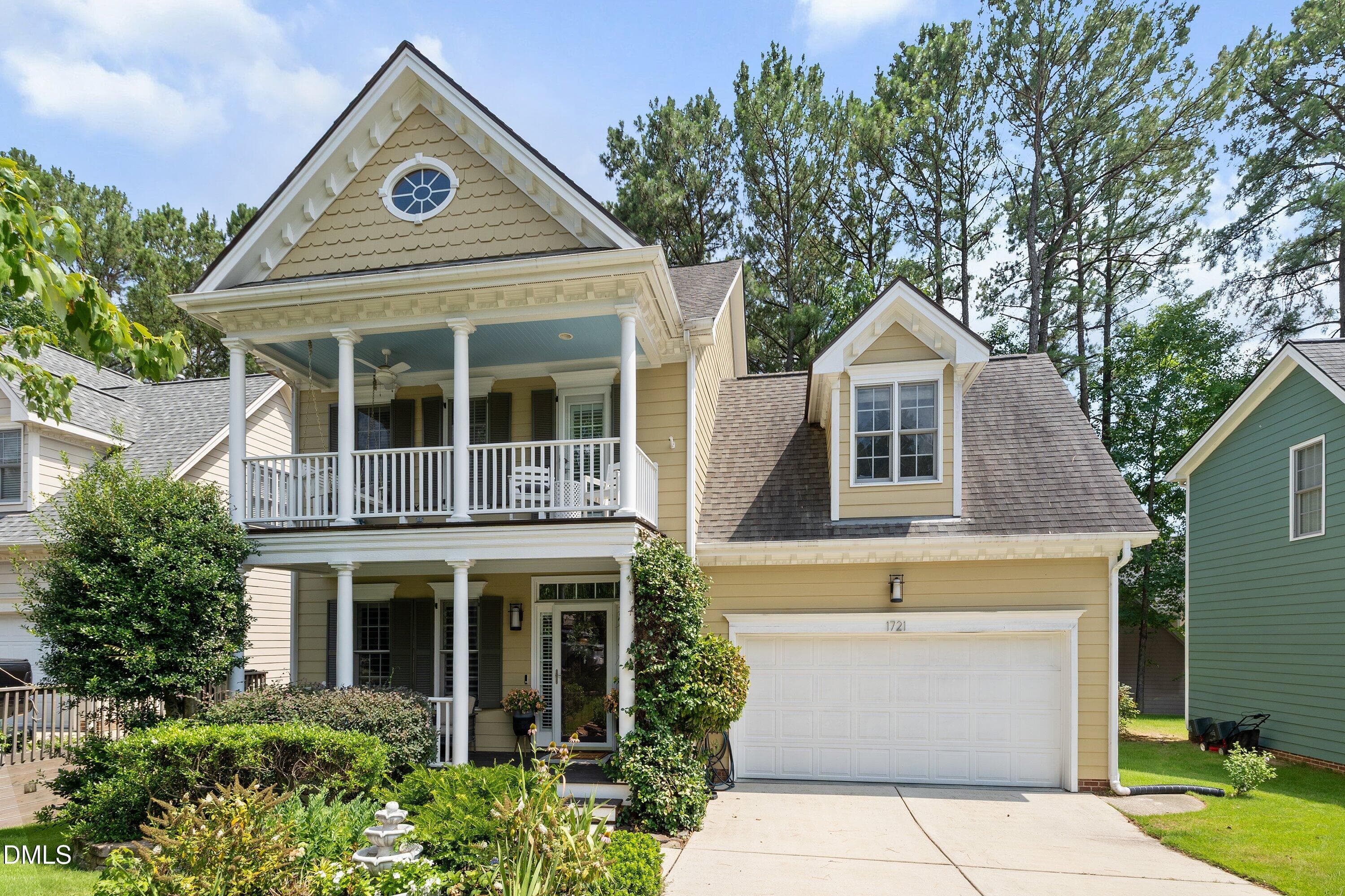 1721 White Dogwood Road, Apex, NC 27502