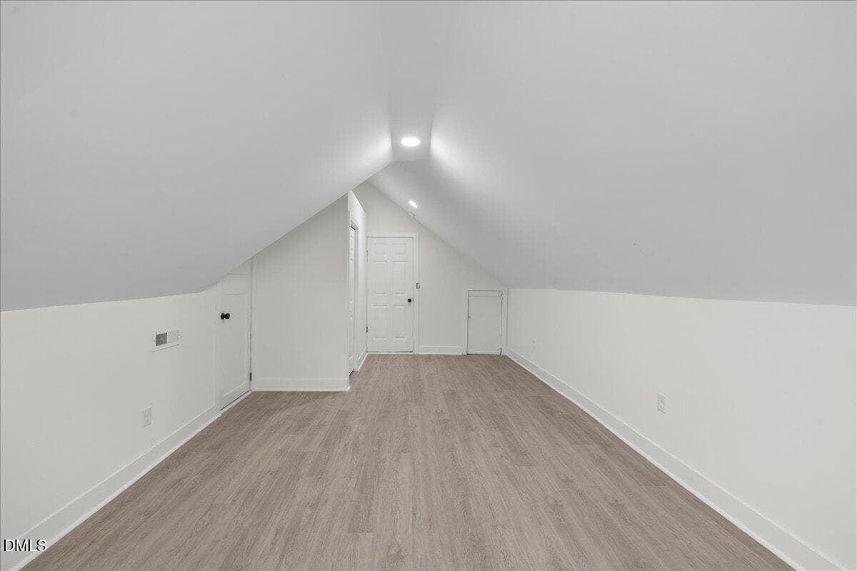 Bonus Room - 911 Alma Street, Durham, NC 27703