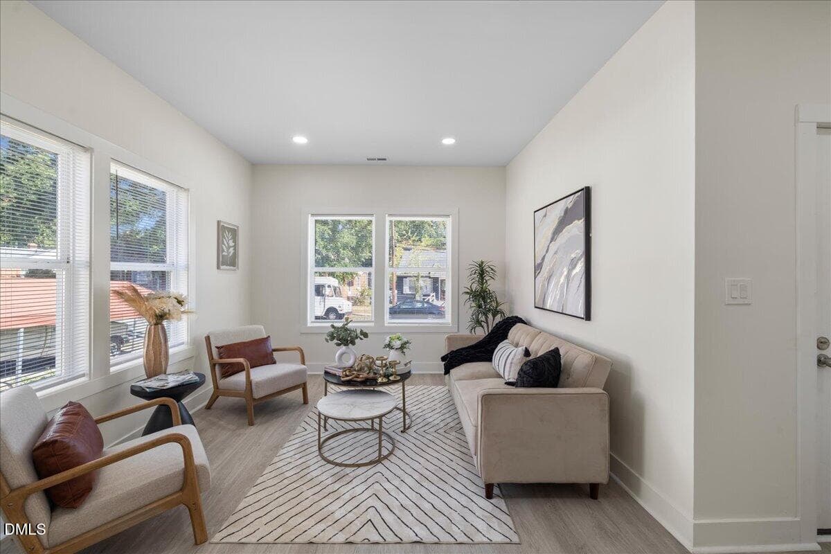 Living Room - 911 Alma Street, Durham, NC 27703