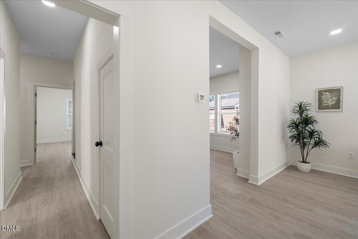 Hallway - 911 Alma Street, Durham, NC 27703