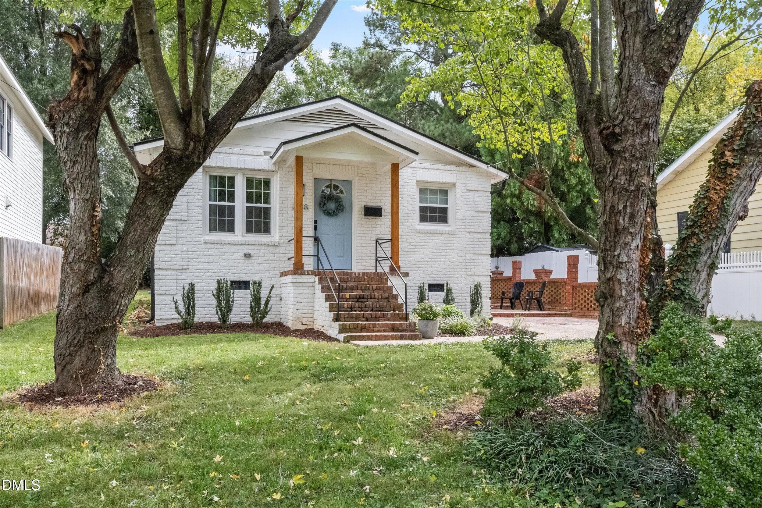 Front - 208 N State Street, Raleigh, NC 27601