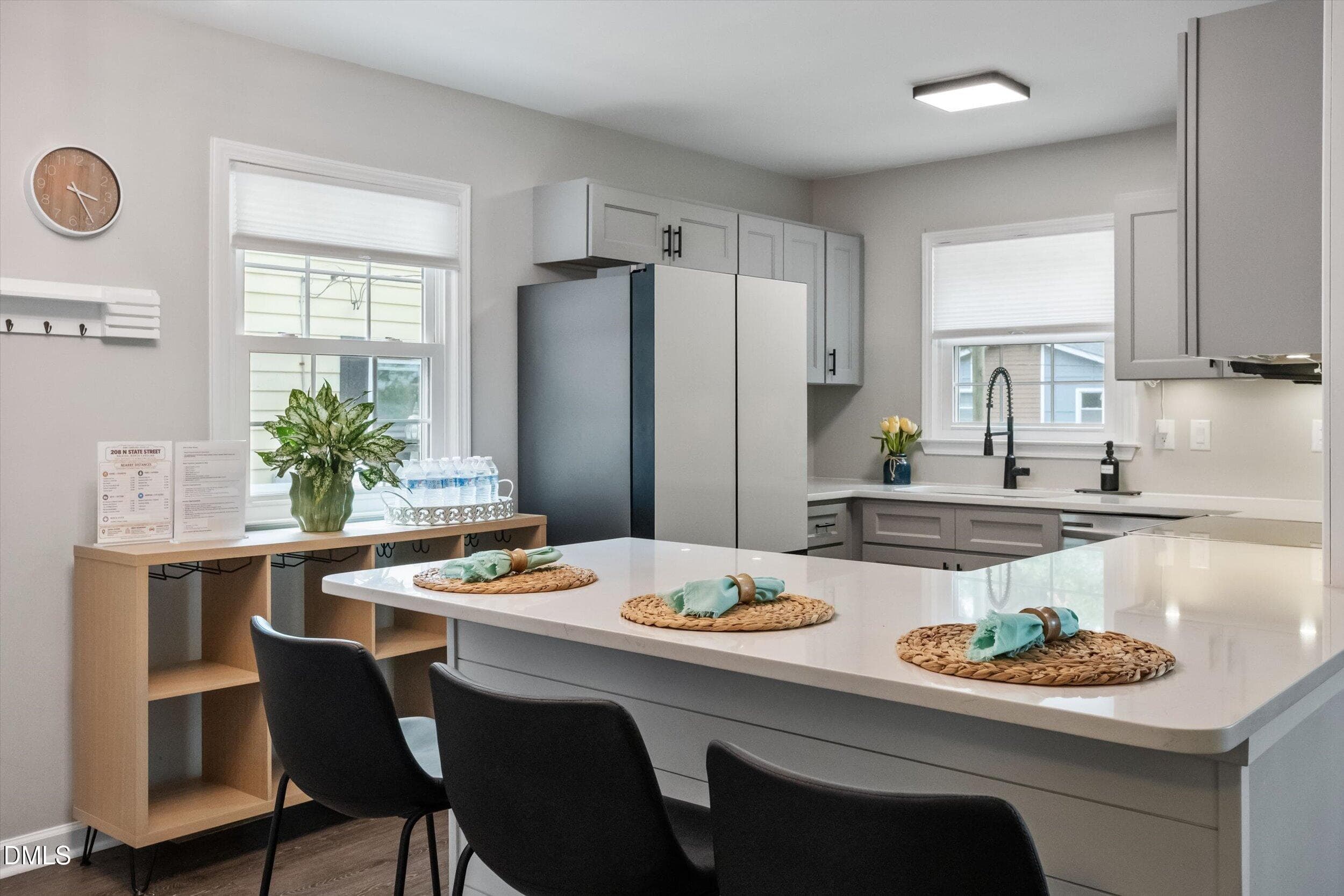 Eat-In Kitchen - 208 N State Street, Raleigh, NC 27601