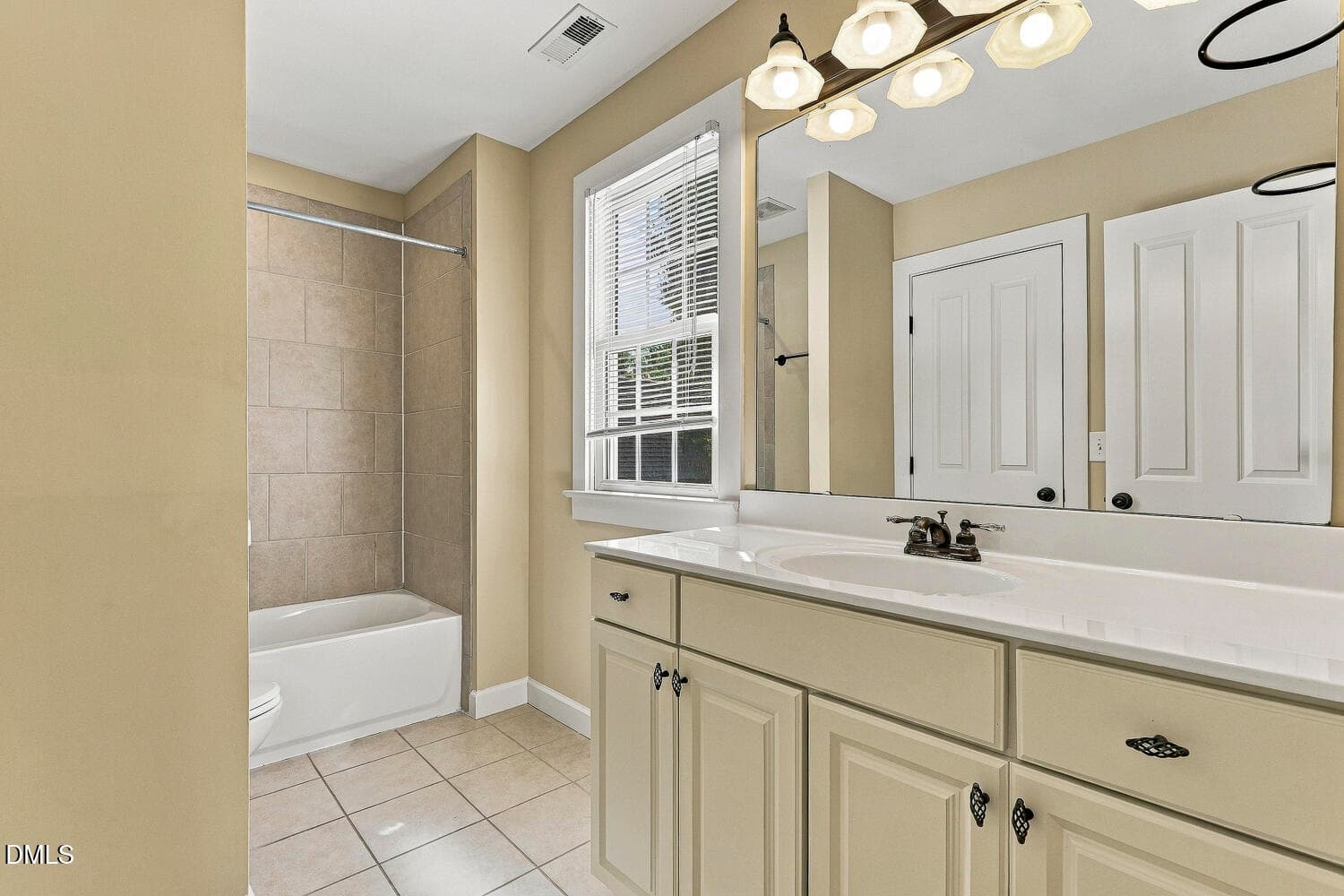 Full bath 2nd - 490 Bear Tree Creek, Chapel Hill, NC 27517, Chapel Hill