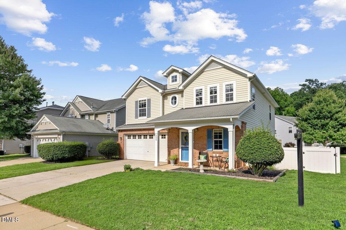 200 Georgetowne Dr-4 - 200 Georgetowne Drive, Clayton, NC 27520