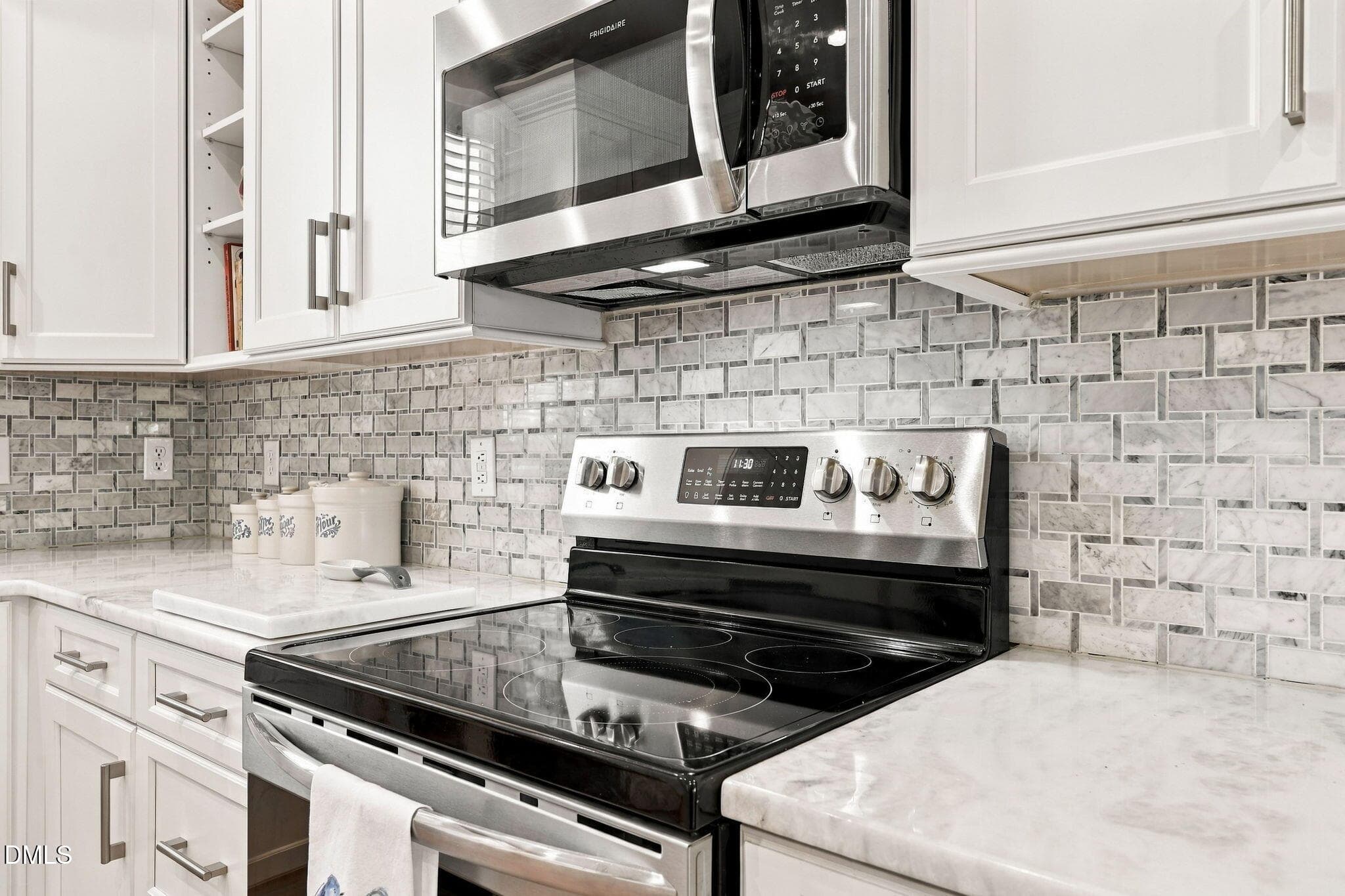Kitchen Appliances - 3361 Ridgecrest Court, Raleigh, NC 27607