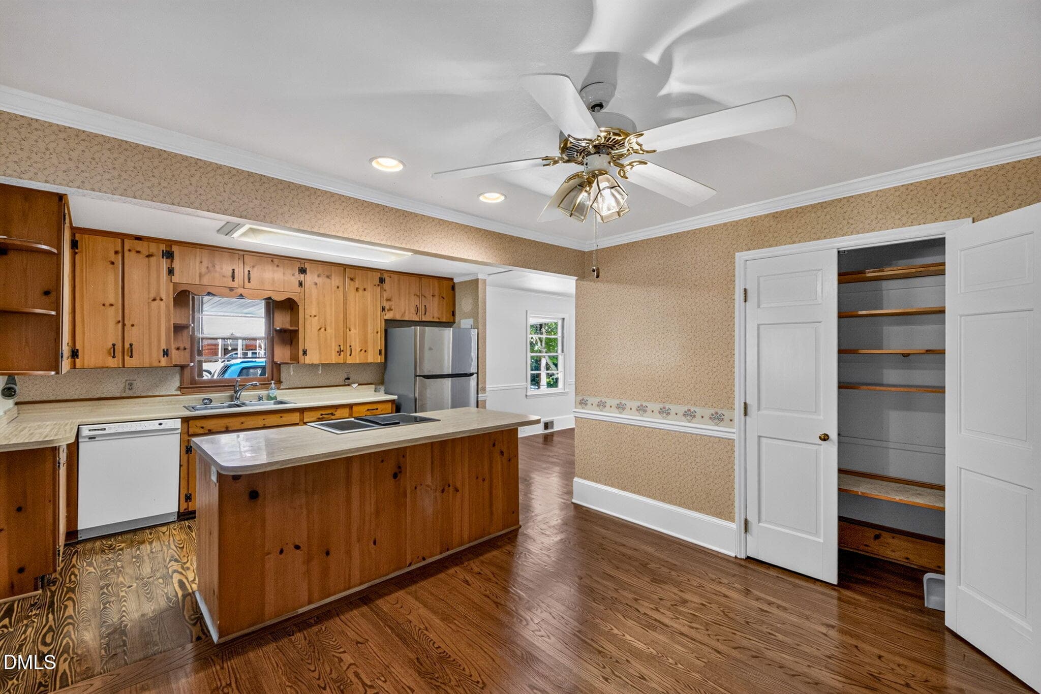25-web-or-mls-346 Meredith St - 25 - 346 Meredith Street, Raleigh, NC 27606