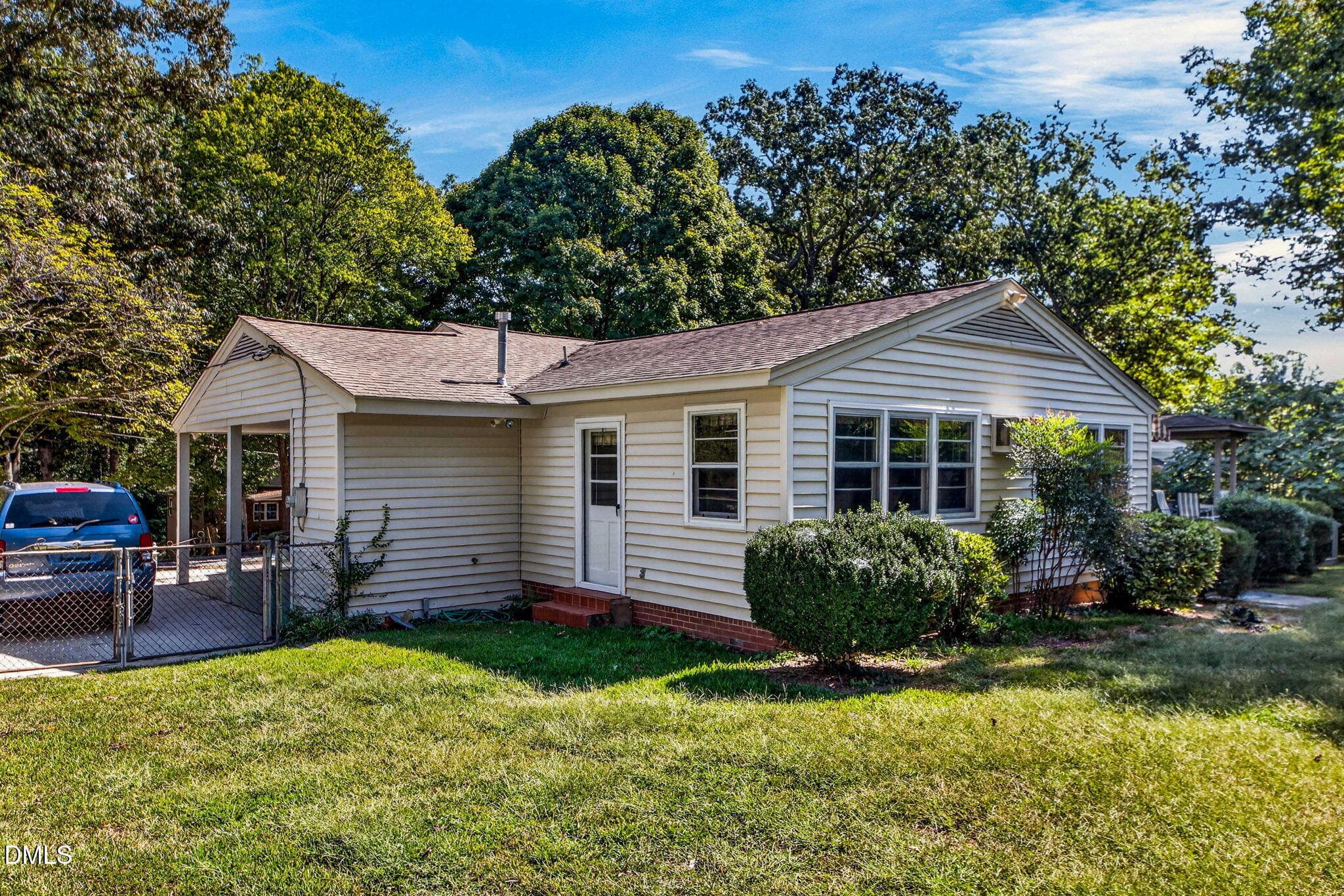 58-web-or-mls-346 Meredith St - 58 - 346 Meredith Street, Raleigh, NC 27606