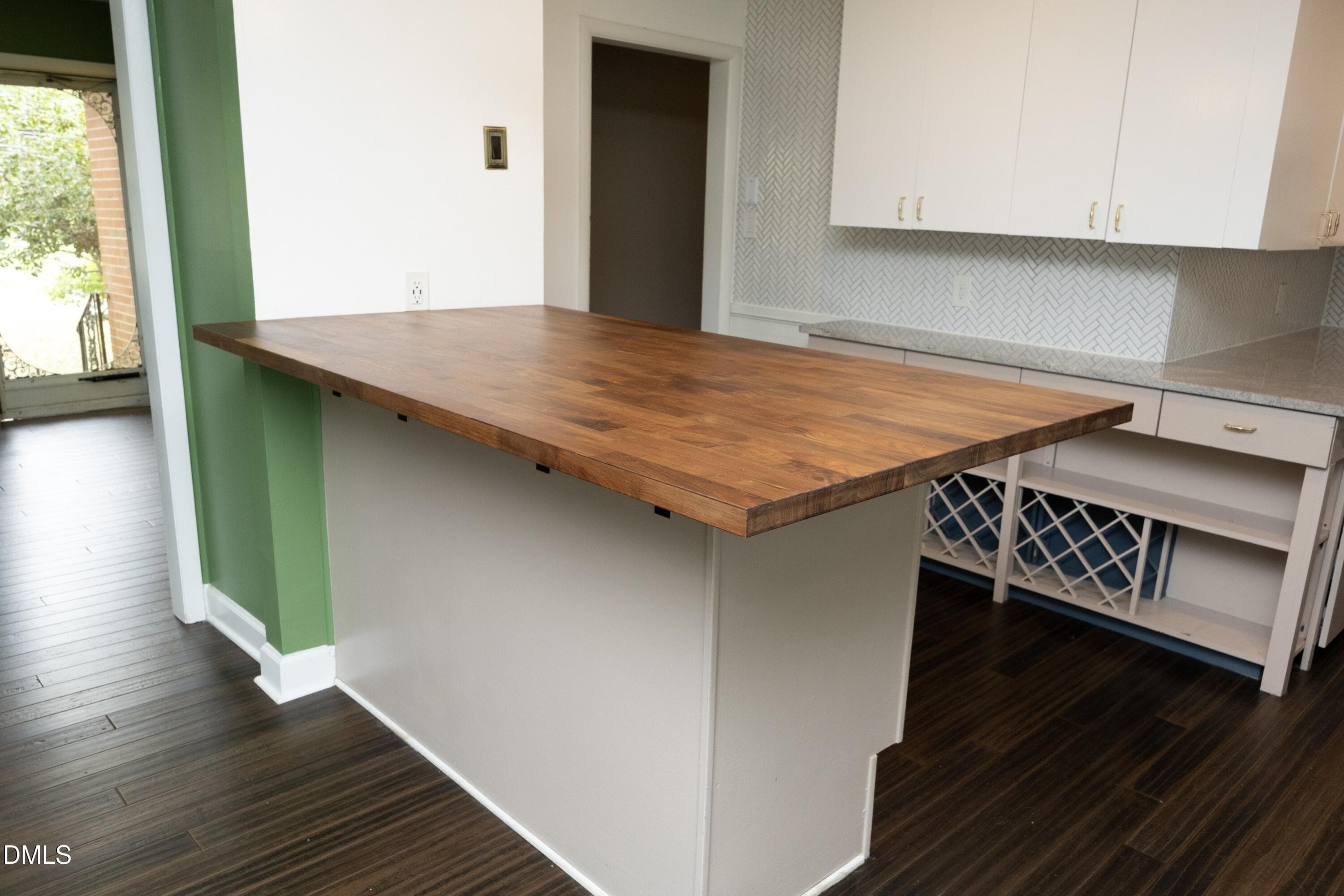 18Kitchen - 3104 Dixon Road, Durham, NC 27707, Durham