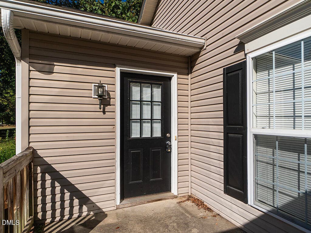 20 624_SWilliamsonAve OutsideEntry_MLS - 622-624 S Williamson Avenue, Elon, NC 27244, Elon