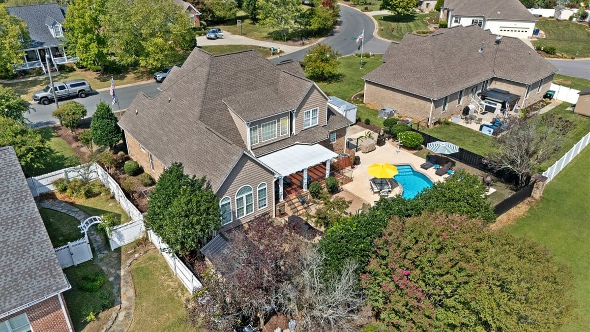 DJI_20260918123236_0138_D.jpg - 3221 Brookstone Drive, Burlington, NC 27215