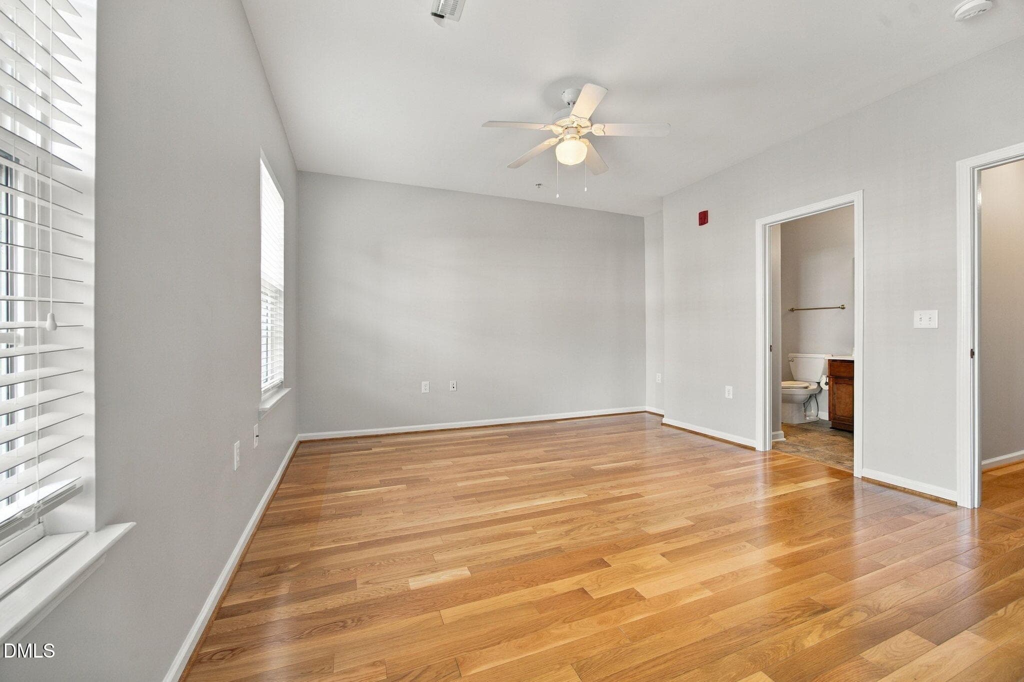 24-web-or-mls-IMG_7679 - 2610 Oldgate Drive 202, Raleigh, NC 27604, Raleigh