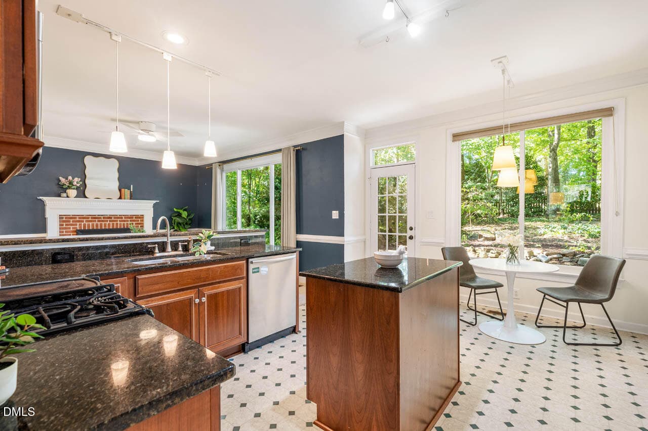 202CobbleRidgeDr-017 - 202 Cobble Ridge Drive, Chapel Hill, NC 27516