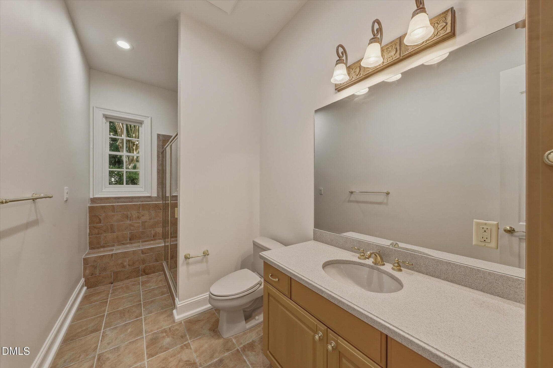 y129-24200 Cherry Chapel Hill-2722 - 24200 Cherry, Chapel Hill, NC 27517, Chapel Hill