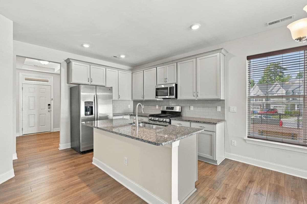 27-web-or-mls-IMG_2033_Edit.jpg - 1024 Heartstone Way, Durham, NC 27713