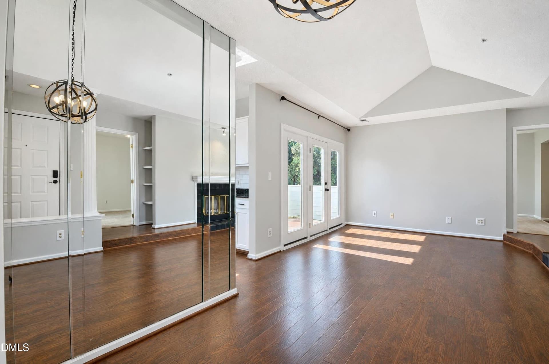 10_dsc_1515__c10_c_high2048 - 1021 Brighthurst Drive 306, Raleigh, NC 27605
