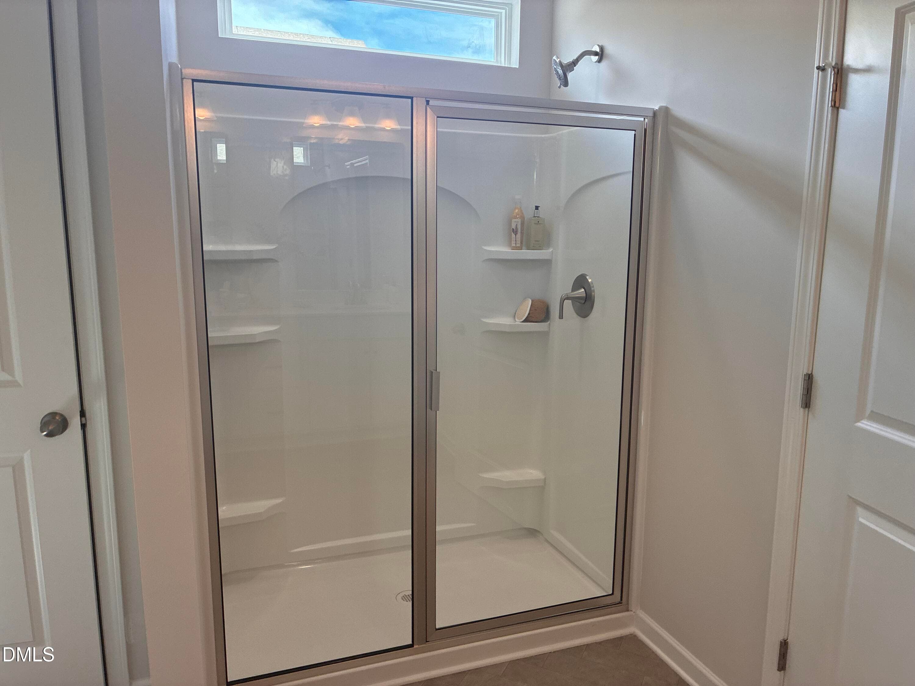Large Walk-in-shower - 2915 Lemon Springs Road, Sanford, NC 27330