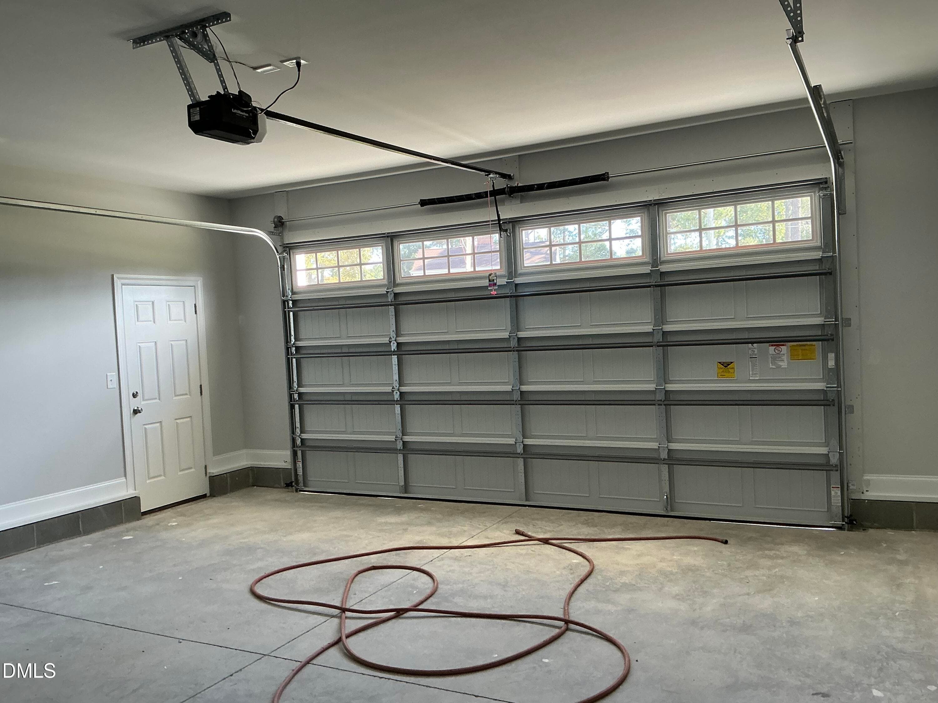 IMG_1881 - 1027 N Lincoln Street, Benson, NC 27504