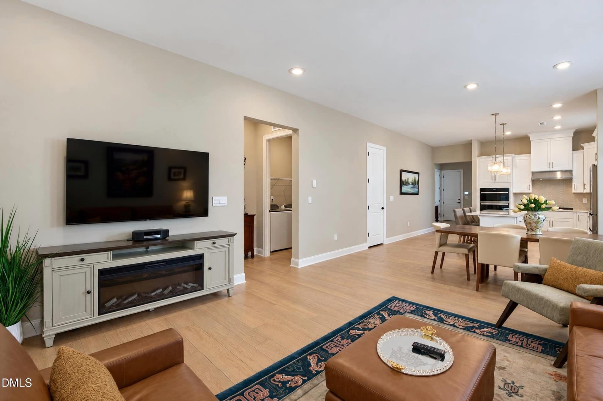 26_dsc_1672__c10_c_high2048 - 2253 Abbeyhill Drive 129, Raleigh, NC 27610