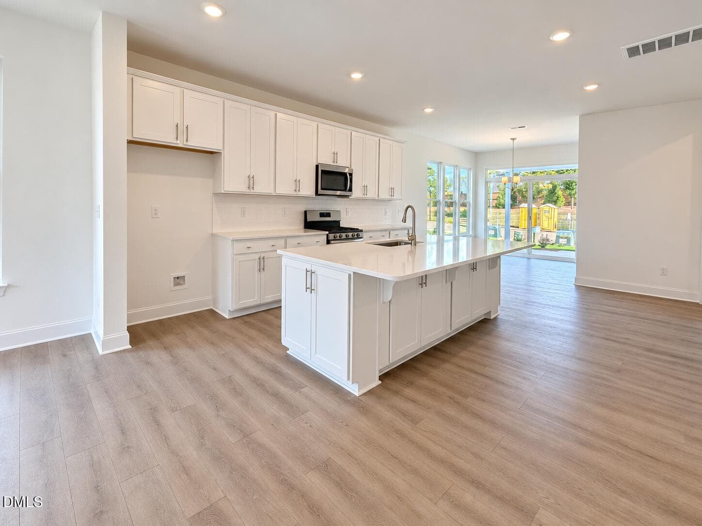kitchen with dining area - 540 Traditions Grande Boulevard Tt 6, Wake Forest, NC 27587, Wake Forest