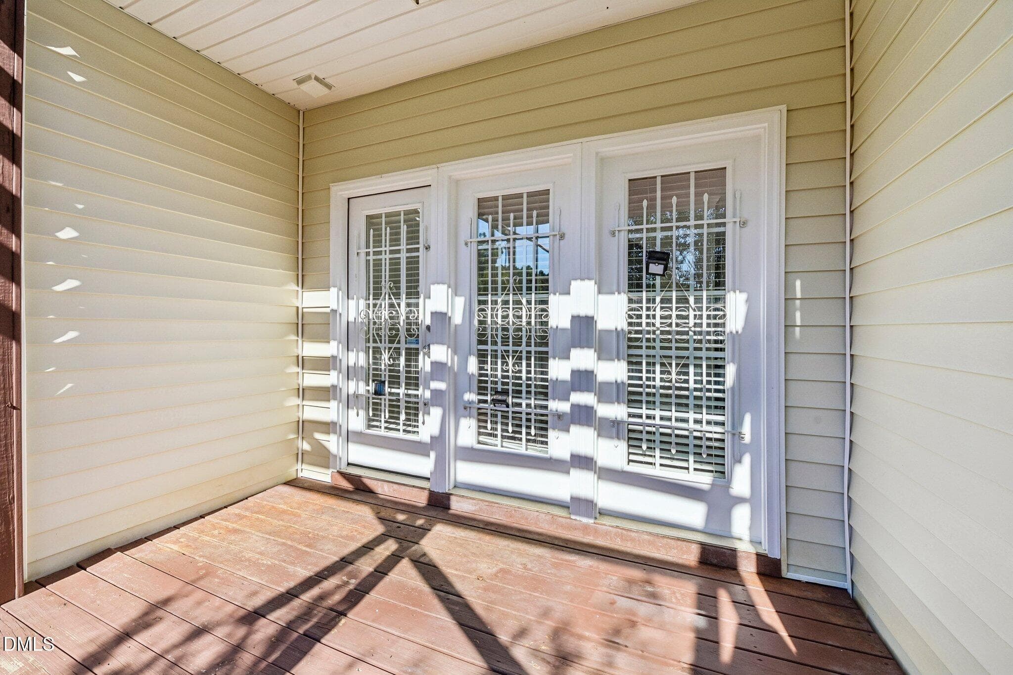33-web-or-mls-Saratoga Dr-S0910-033 - 858 Saratoga Drive, Durham, NC 27704, Durham