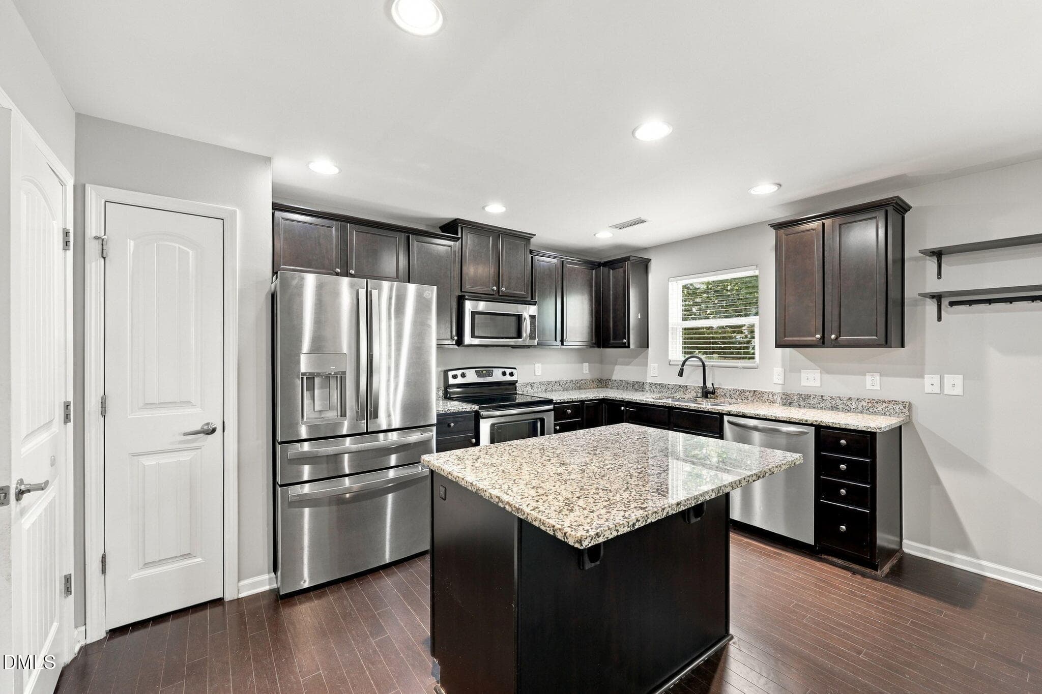 13-web-or-mls-IMG_1363 - 504 Southwick Place, Mebane, NC 27302