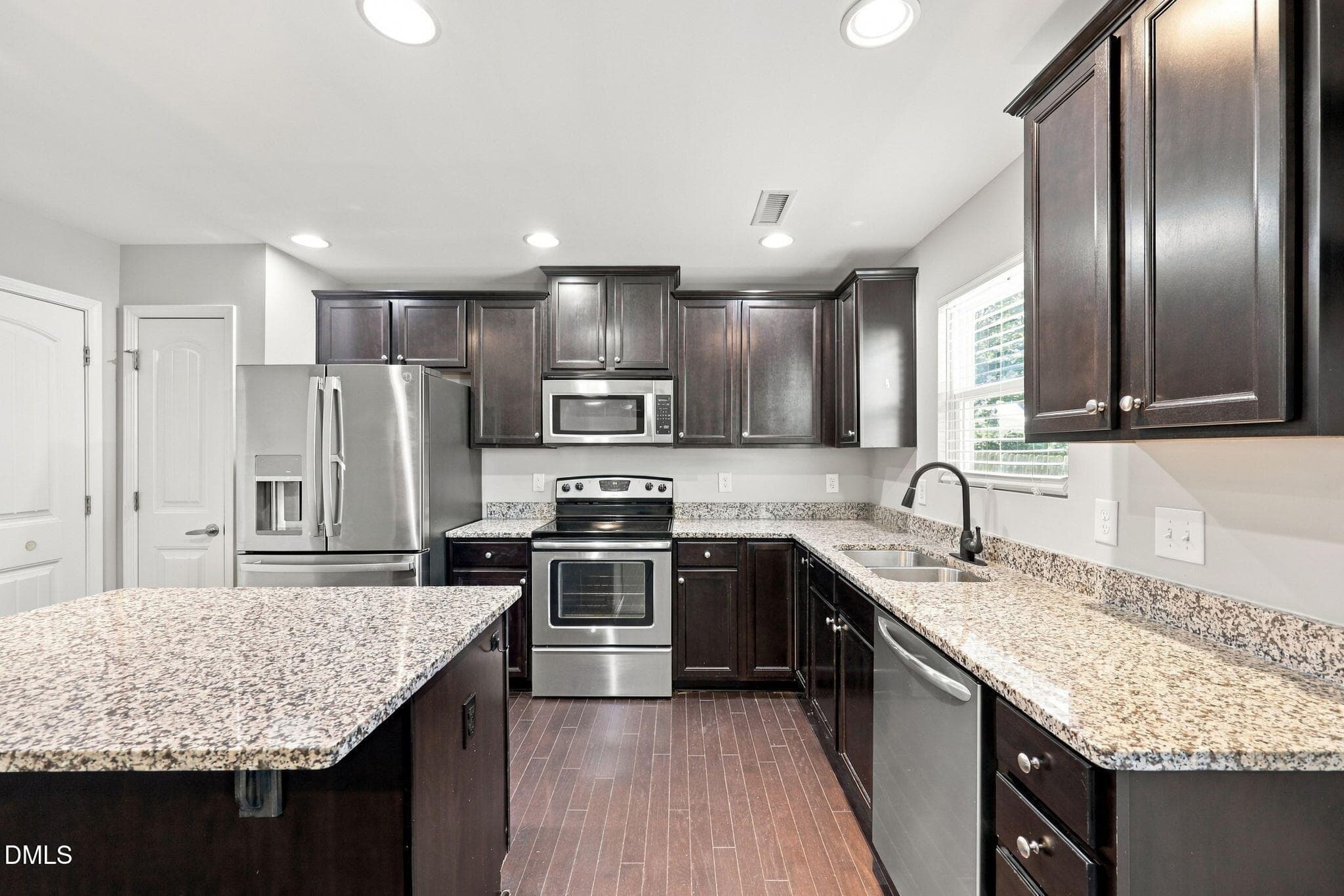 14-web-or-mls-IMG_1366 - 504 Southwick Place, Mebane, NC 27302