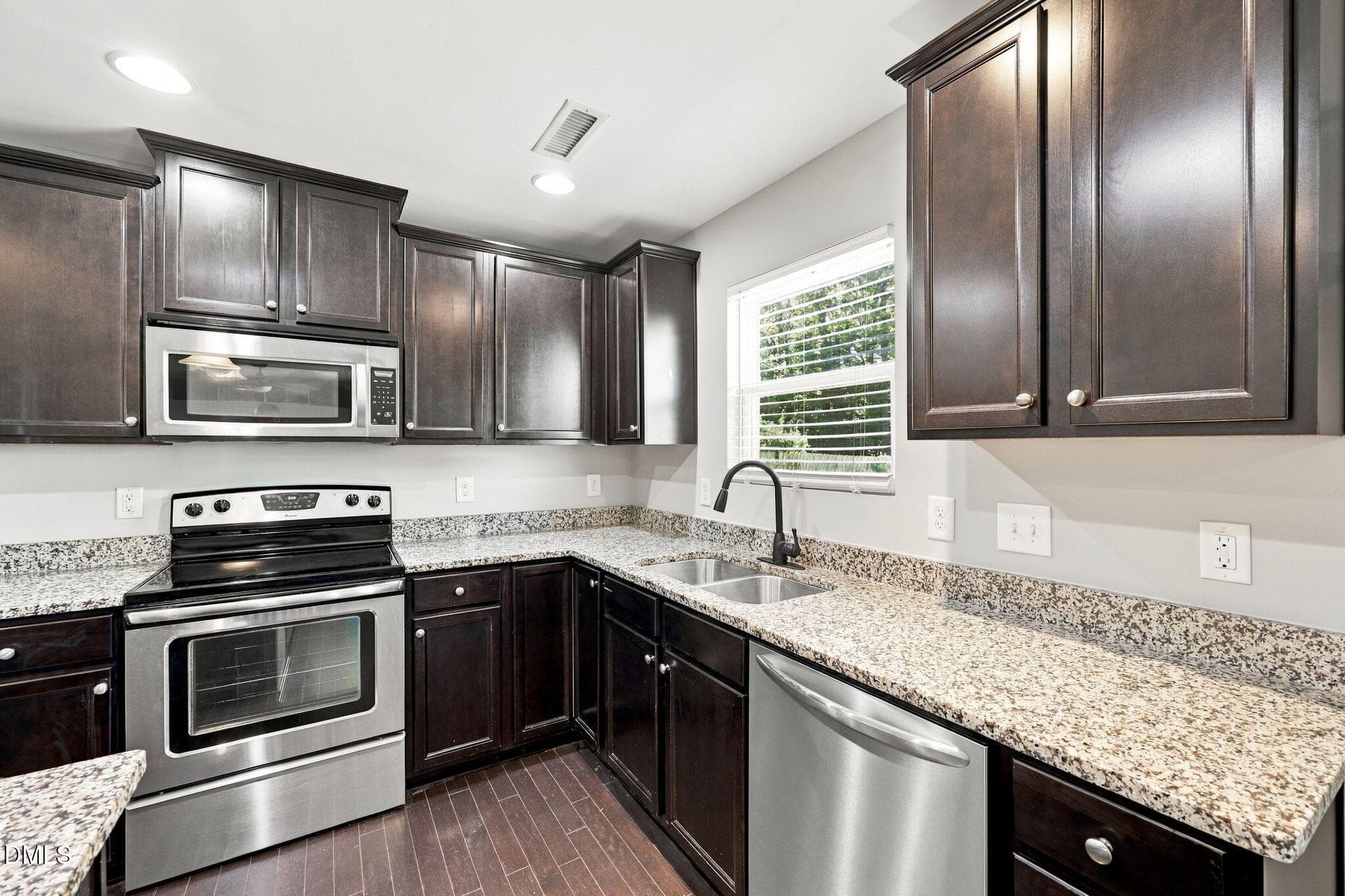 15-web-or-mls-IMG_1369 - 504 Southwick Place, Mebane, NC 27302