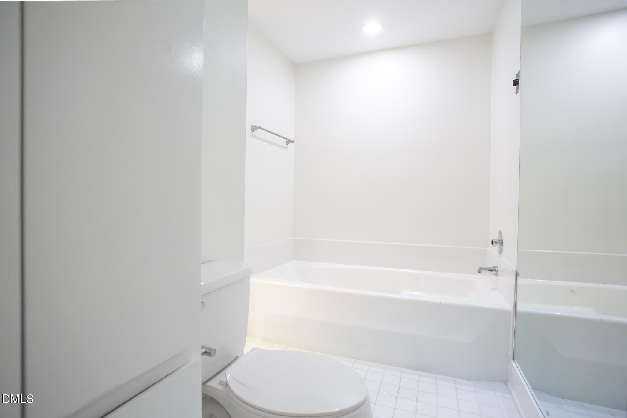 RF100826-24 - 69 Fernwood Lane, Chapel Hill, NC 27516, Chapel Hill