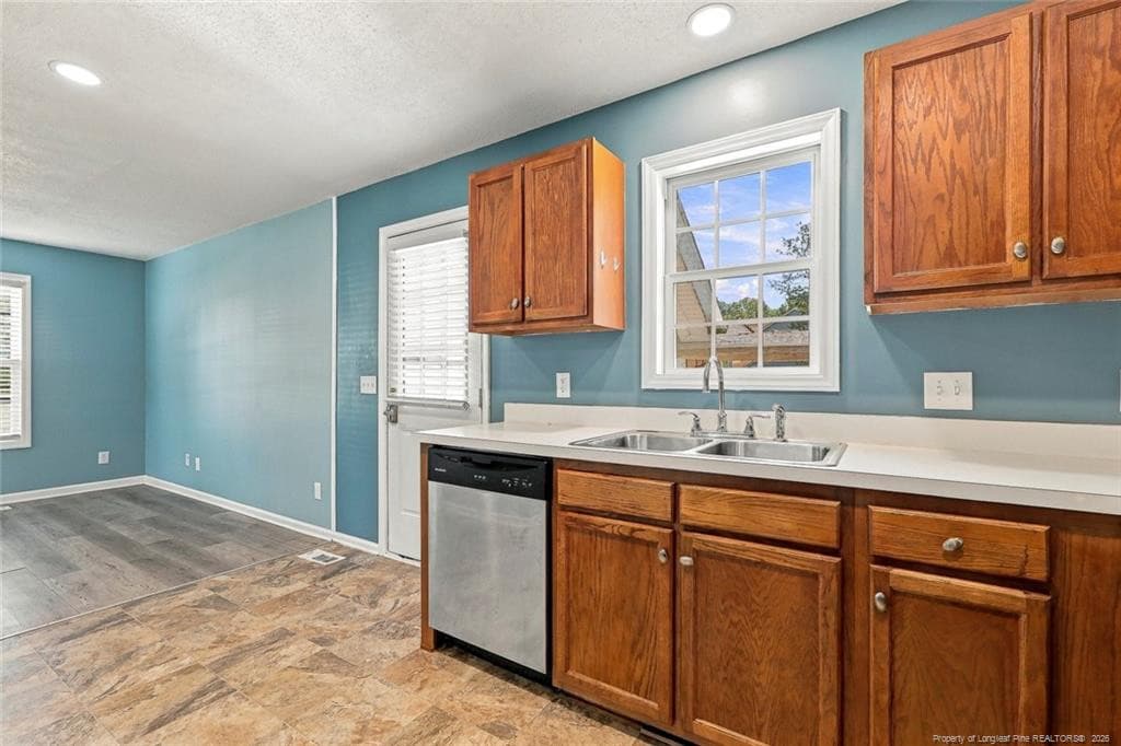 Photo 21 - 3006 Rena Lane, Sanford, NC 27330